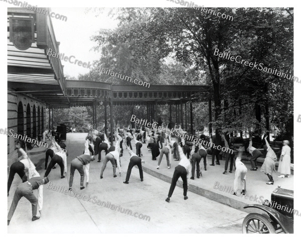 TO-29 Open-air exercises at Battle Creek Sanitarium