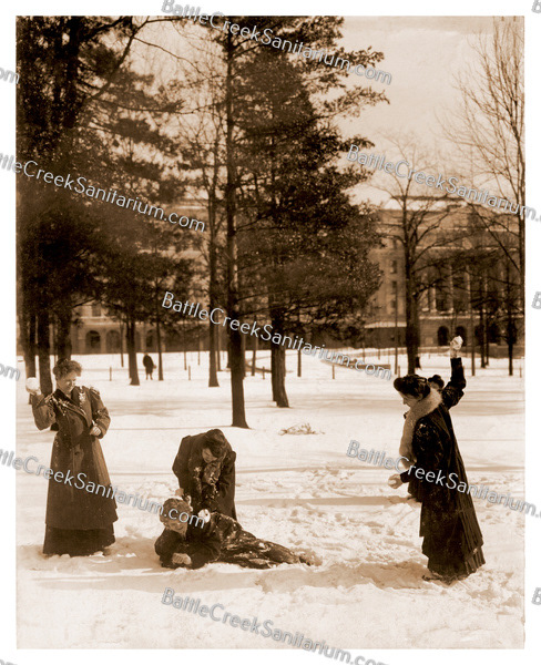 TO-43 Open-air exercises at Battle Creek Sanitarium