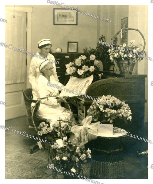 Misc-143 Battle Creek Sanitarium nurses