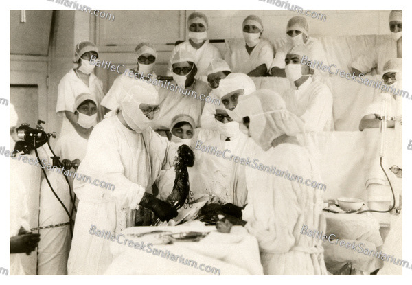 Misc-149 Battle Creek Sanitarium, Dr. Kellogg, surgery