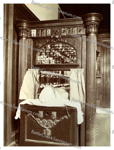TI-250 Light Baths Battle Creek Sanitarium