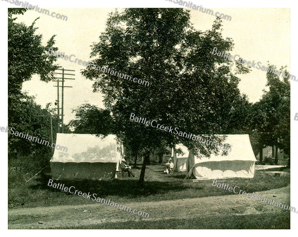 TO-105 Open-air tent colonies at Battle Creek Sanitarium