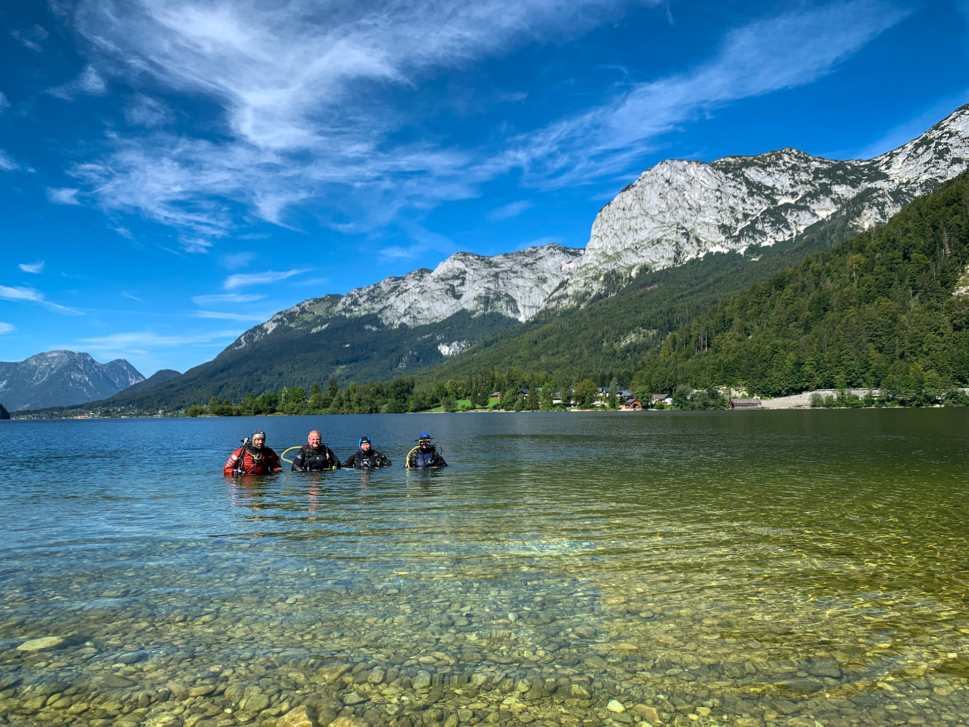 První skupina před ponorem