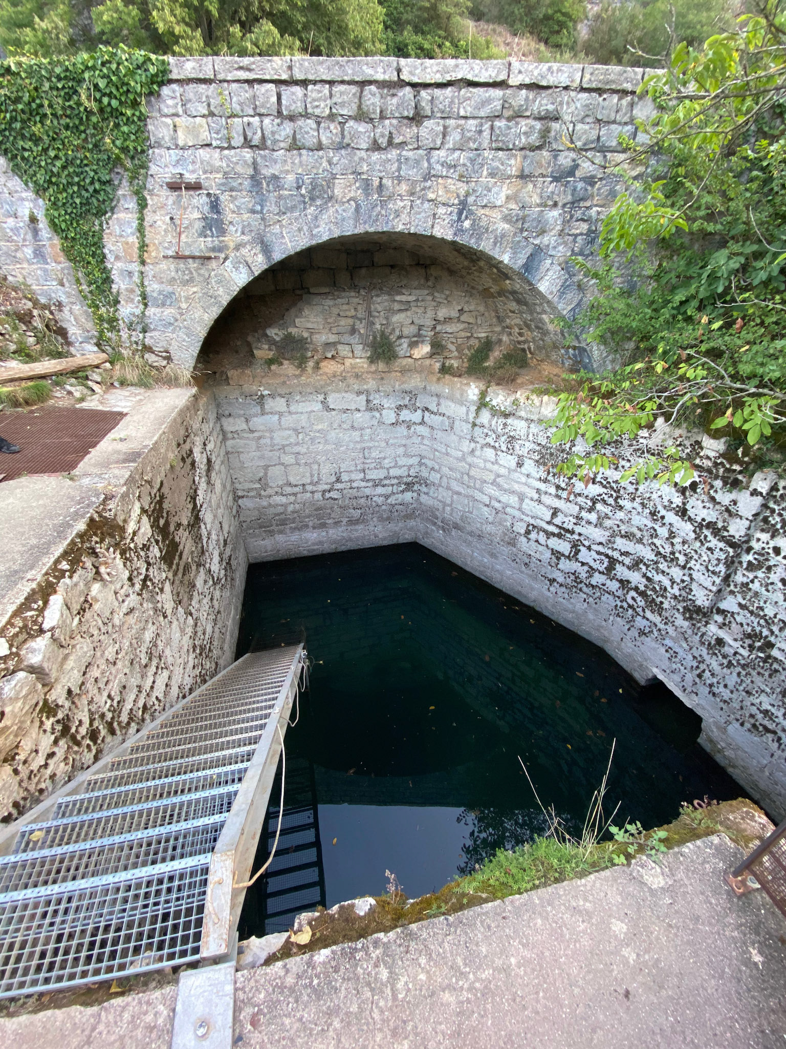 Schody na Source de Landenouse