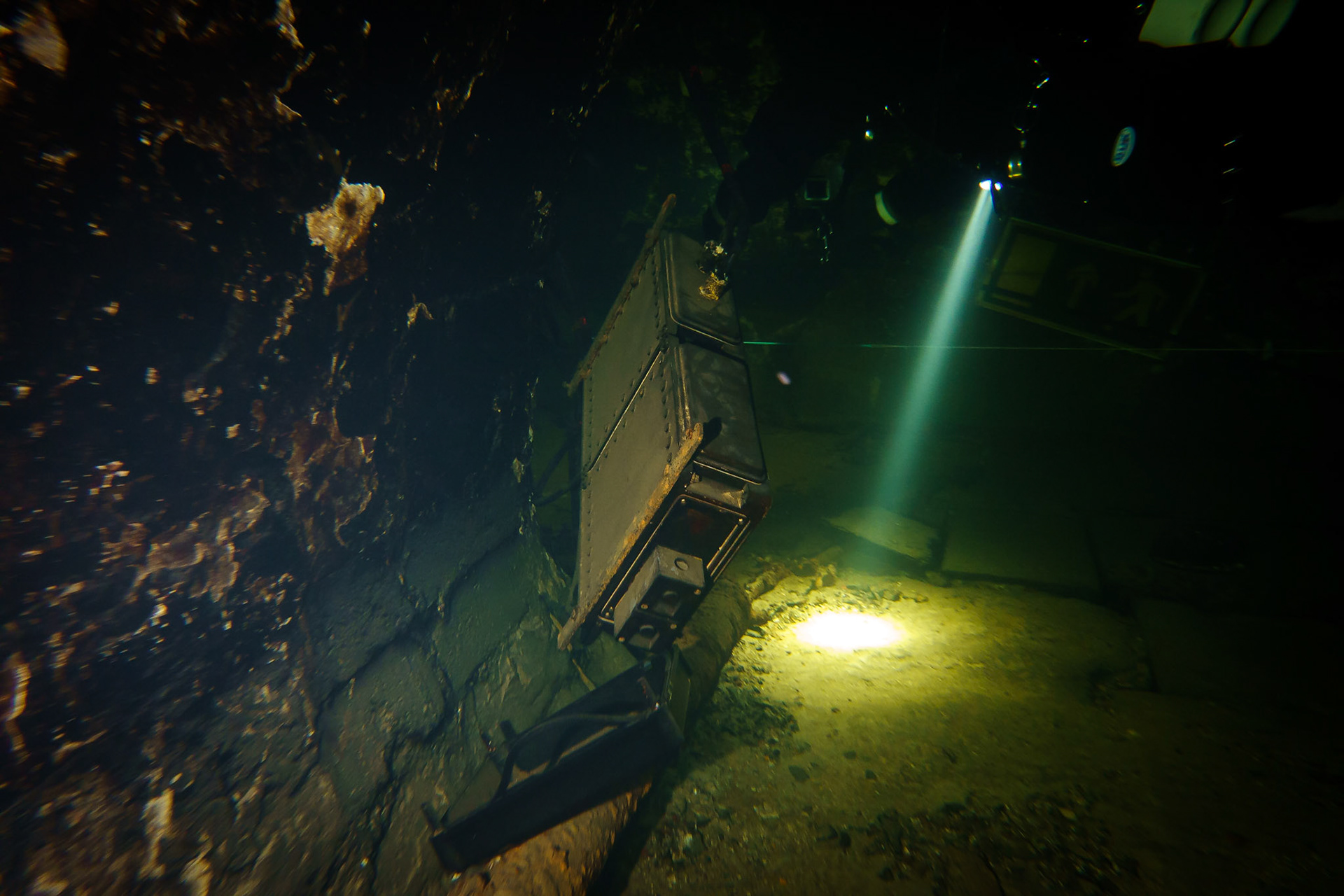 Druhý ponor v bunkru