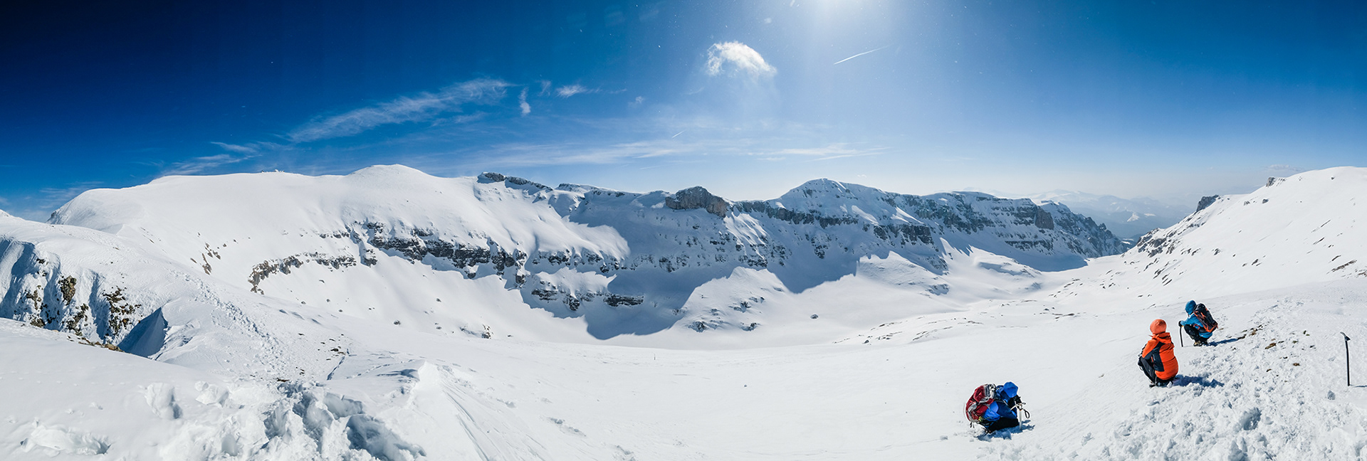 HORNUL MARE BUCEGI