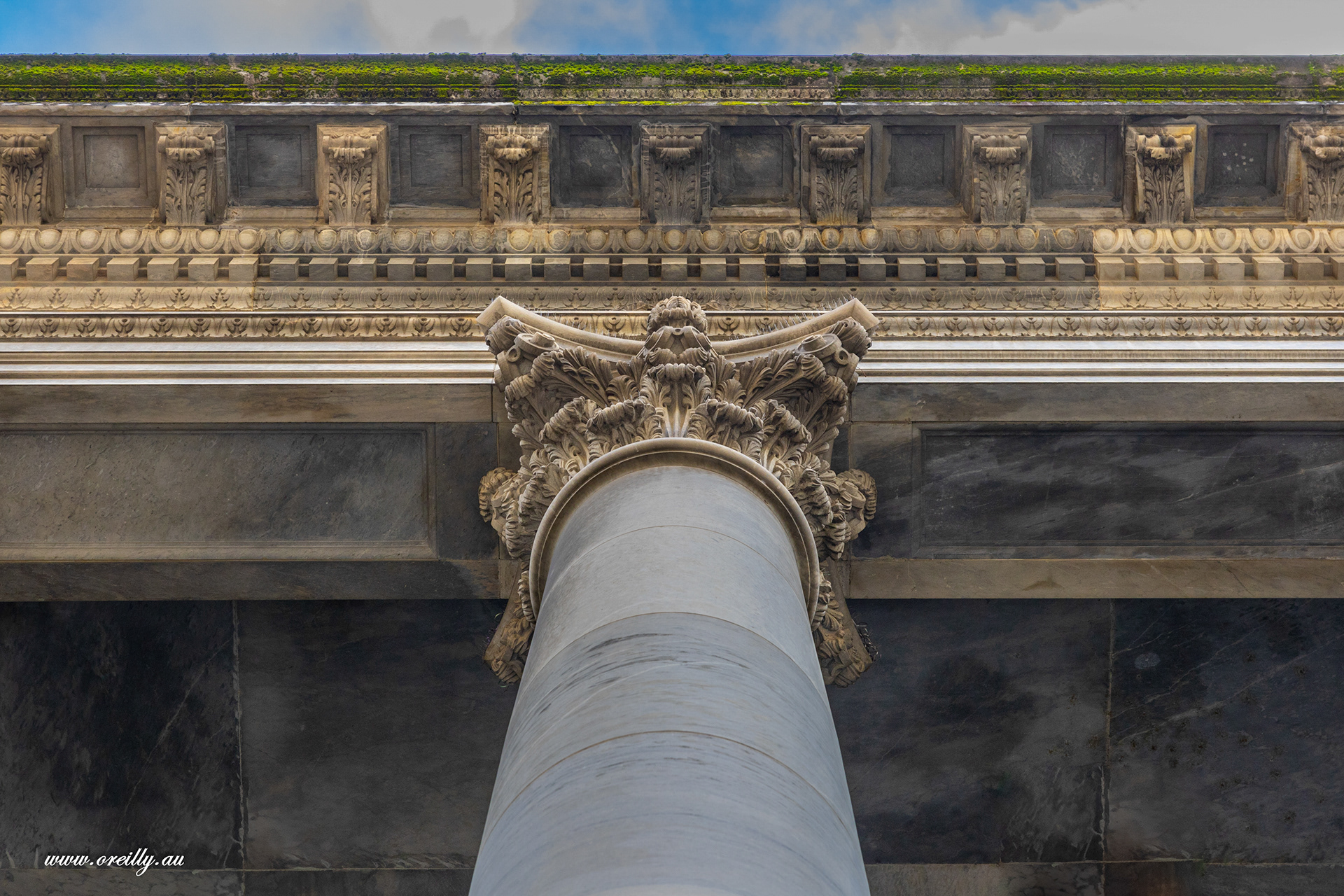 Government house 01