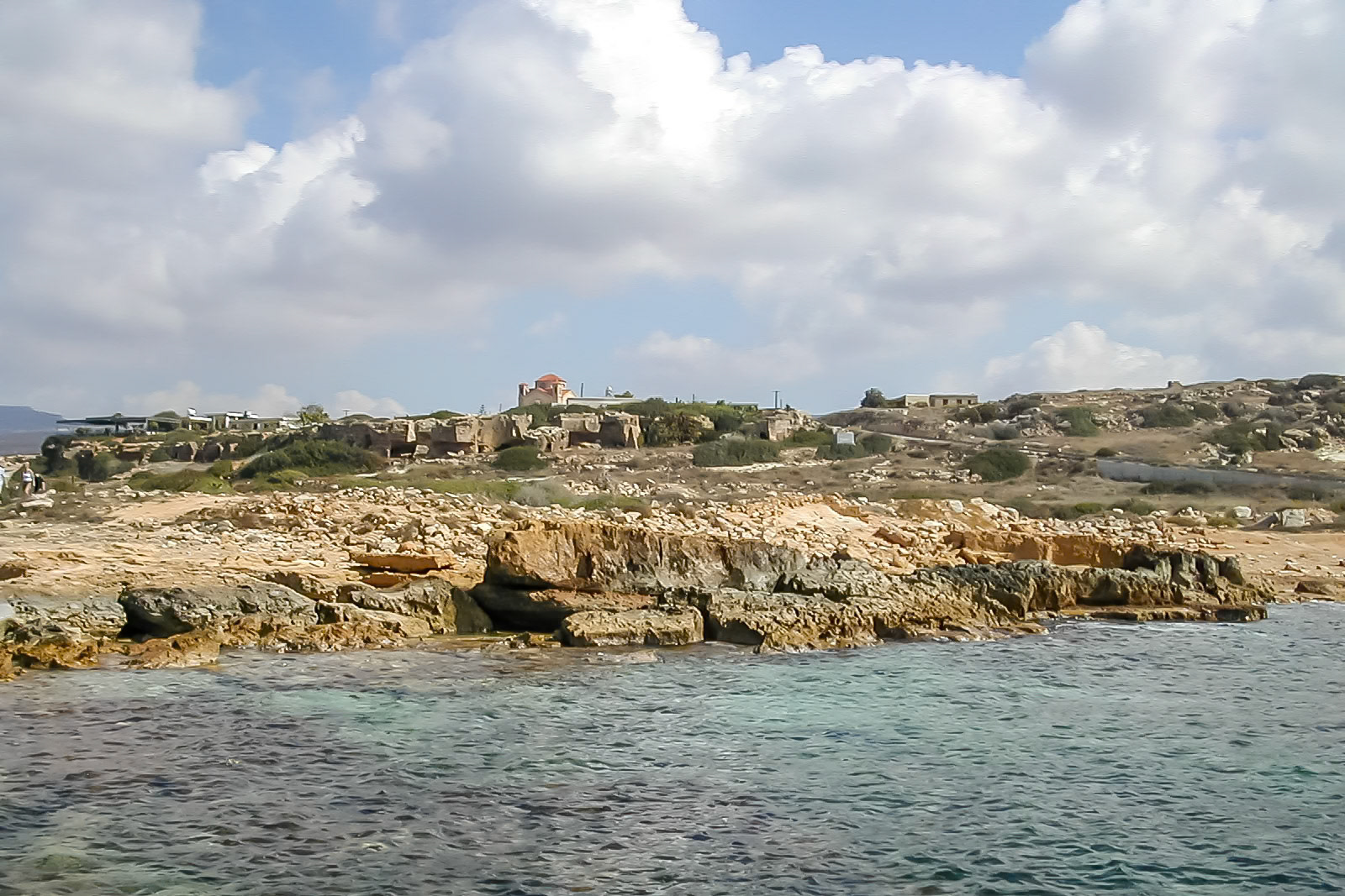 File Name            :DSCN0573.JPGFile Size            :592.5KB(606688Bytes)Date Taken           :0000/00/00 00:00:00Image Size           :1600 x 1200Resolution           :300 x 300 dpiNumber of Bits       :8bit/channelProtection Attribute :OffHide Attribute       :OffCamera ID            :N/ACamera               :E775Quality Mode         :FINEMetering Mode        :MatrixExposure Mode        :Programmed AutoSpeed Light          :NoFocal Length         :5.8 mmShutter Speed        :1/344.1secondAperture             :F7.9Exposure Compensation:0 EVWhite Balance        :AutoLens                 :Built-inFlash Sync Mode      :N/AExposure Difference  :N/AFlexible Program     :N/ASensitivity          :AutoSharpening           :AutoImage Type           :ColorColor Mode           :N/AHue Adjustment       :N/ASaturation Control   :N/ATone Compensation    :NormalLatitude(GPS)        :N/ALongitude(GPS)       :N/AAltitude(GPS)        :N/A