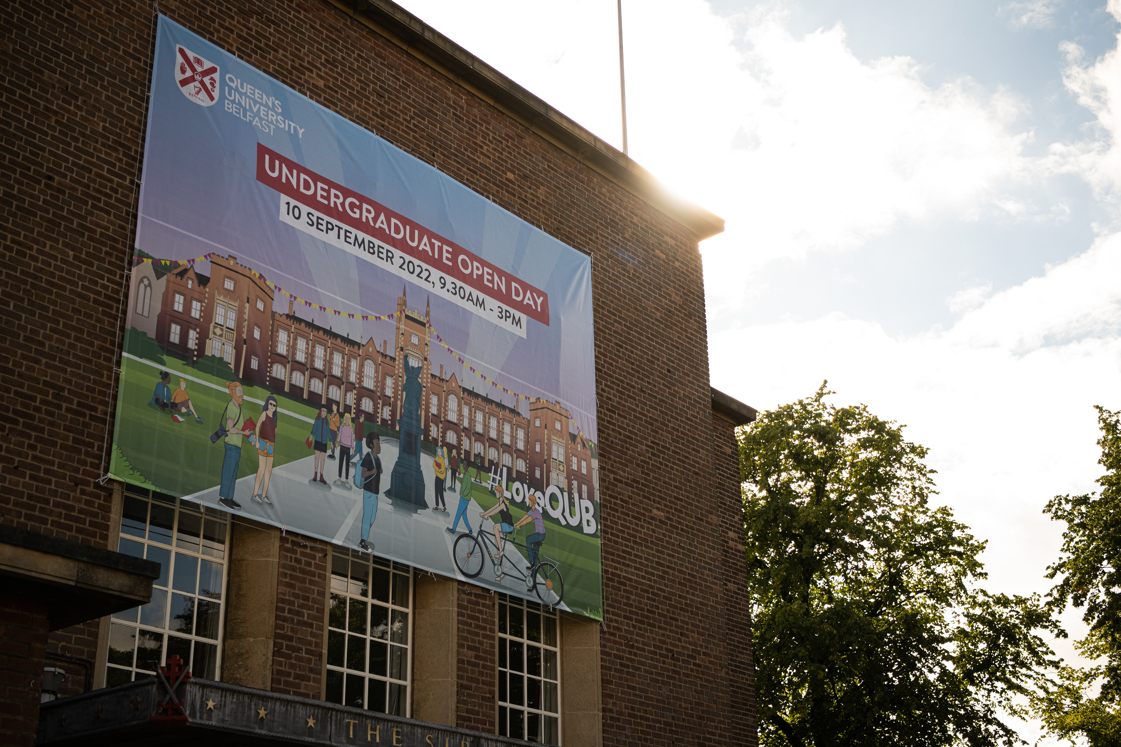 Queen's University - Freshers Fair 2022