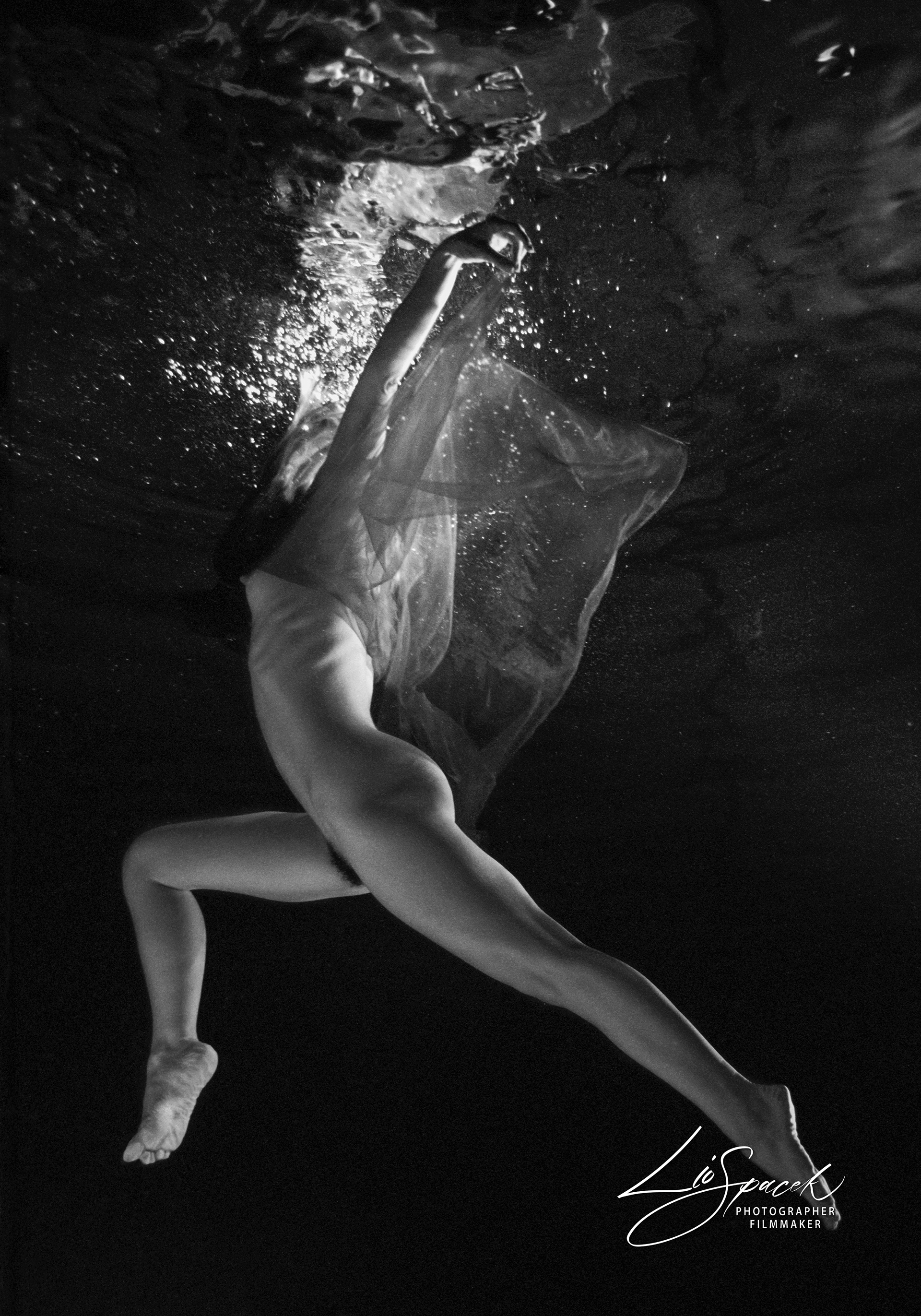 Angel - size 80x56cm - the photograph is signed and numbered by the author on the back, including an author's certificate (5 originals)