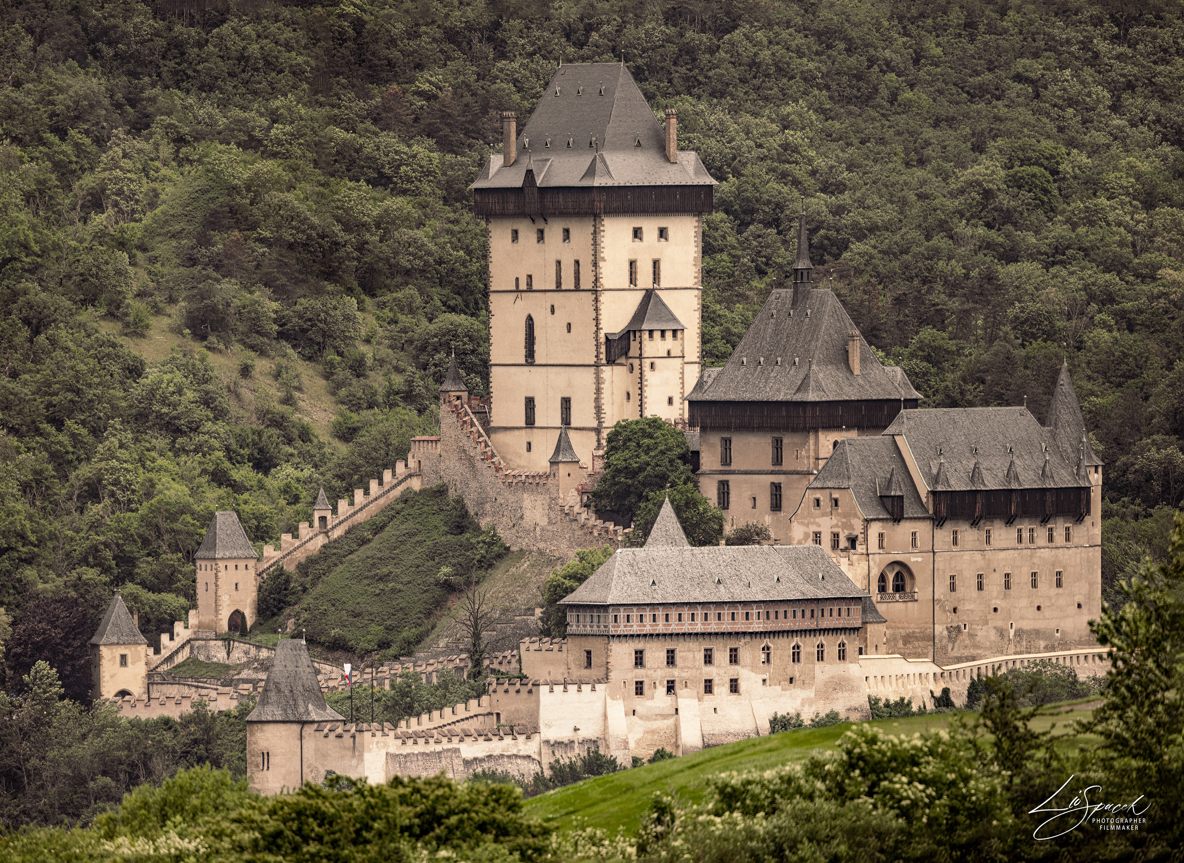 Kralstejn Castle / Czechia