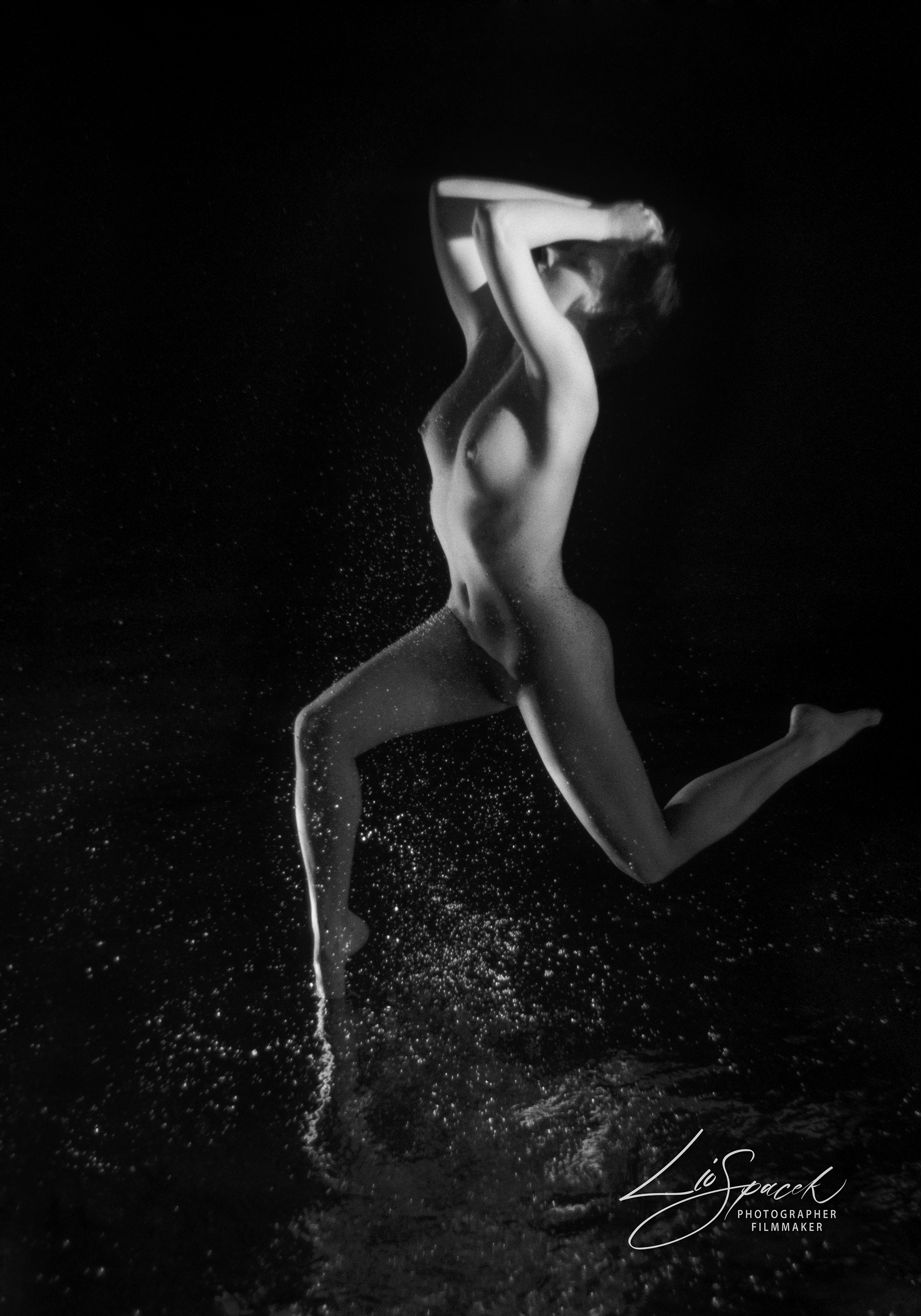 Escapism - size 80x56cm - the photograph is signed and numbered by the author on the back, including an author's certificate (5 originals)