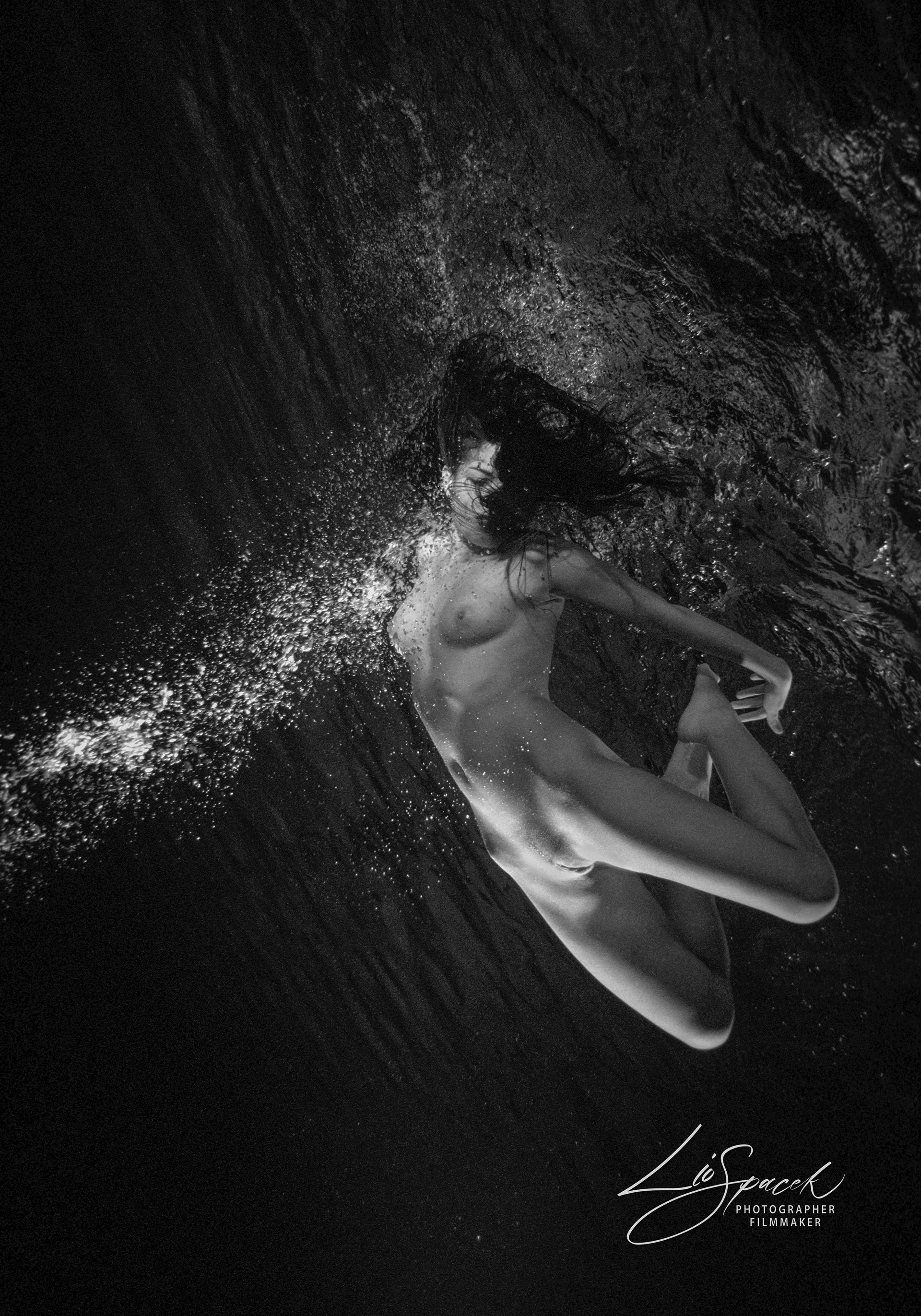 Confused - size 80x56cm - the photograph is signed and numbered by the author on the back, including an author's certificate (5 originals)