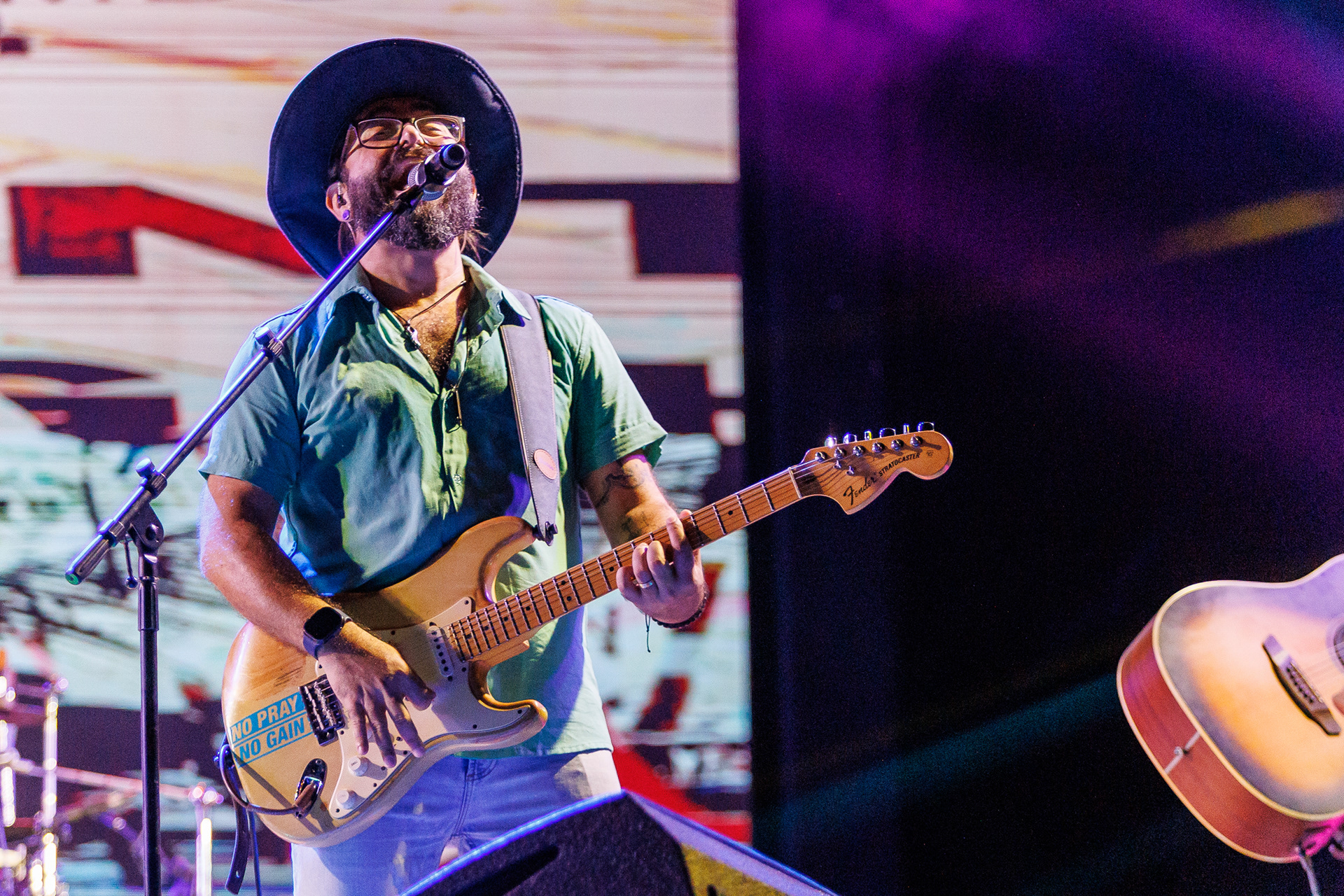 último dia do Sairé, Banda Sayonara