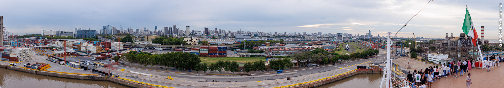 panorâmica de Buenos Aires, tamanho original com 2,51 metros x 44 centímetros 