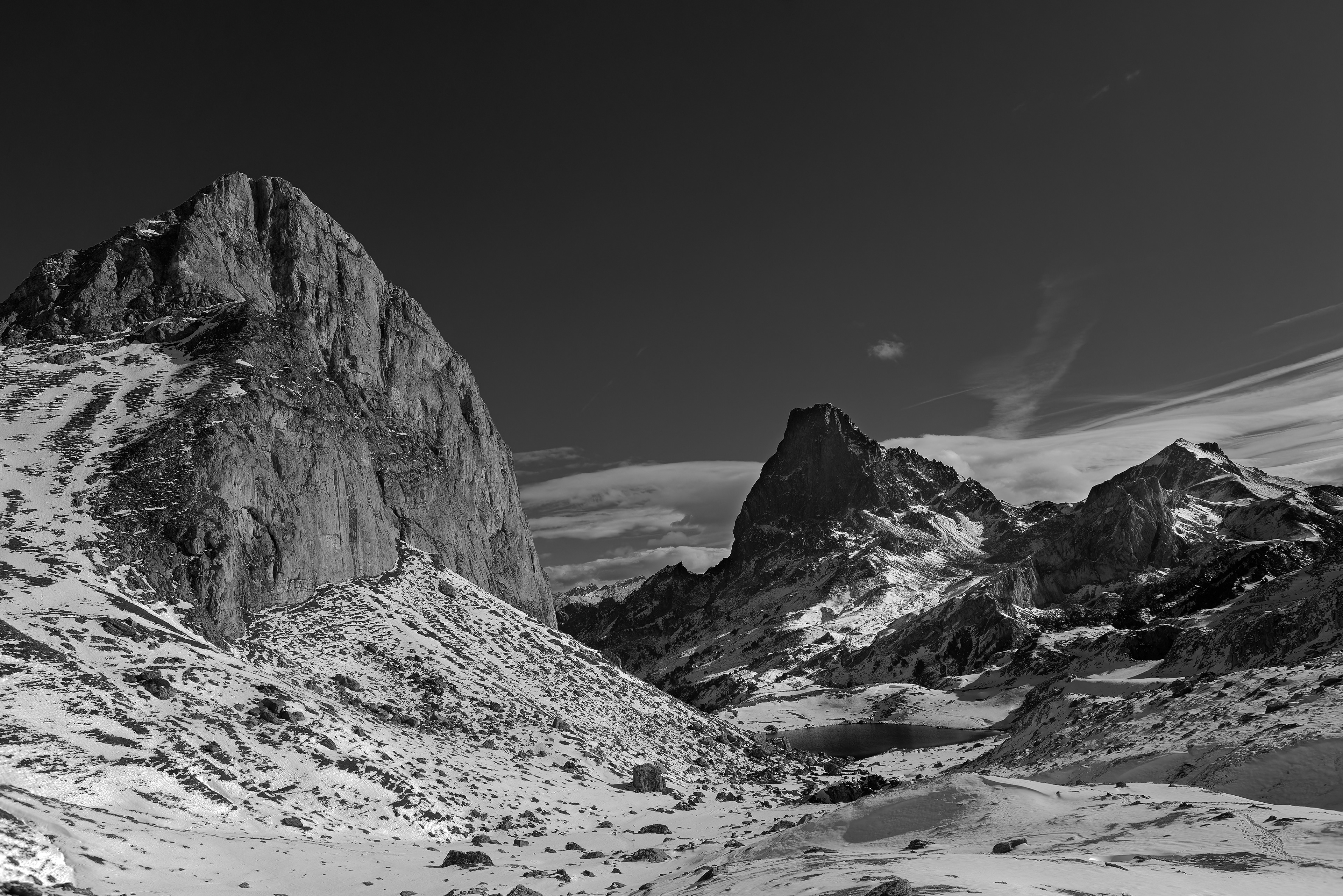 Photo Montagne - Pyrénées - Lacs d'Ayous & Pic du midi d'Ossau - N&B
