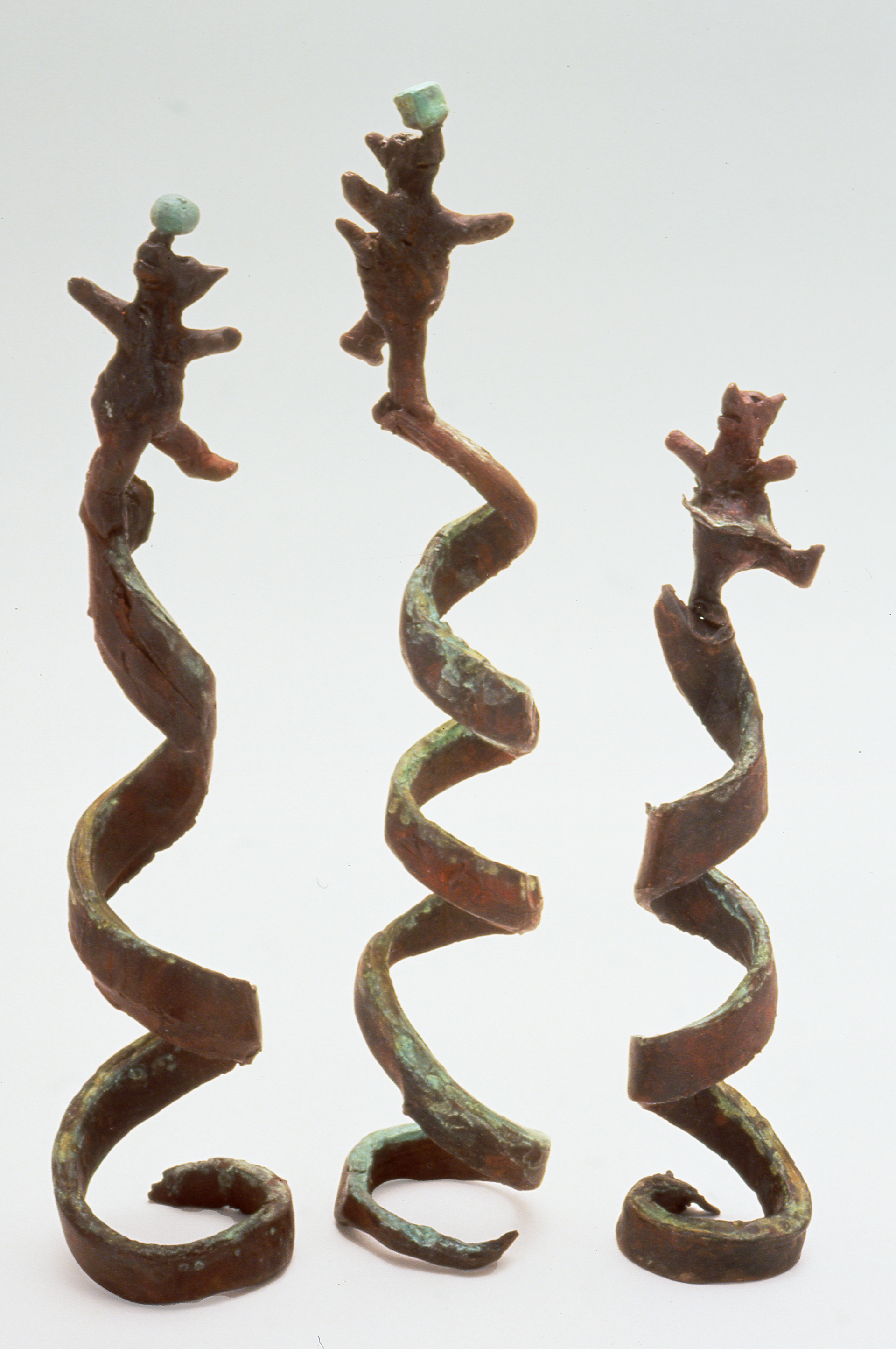 Spring 1 h.26cm Spring 2 30cm Spring 3 h.24cm