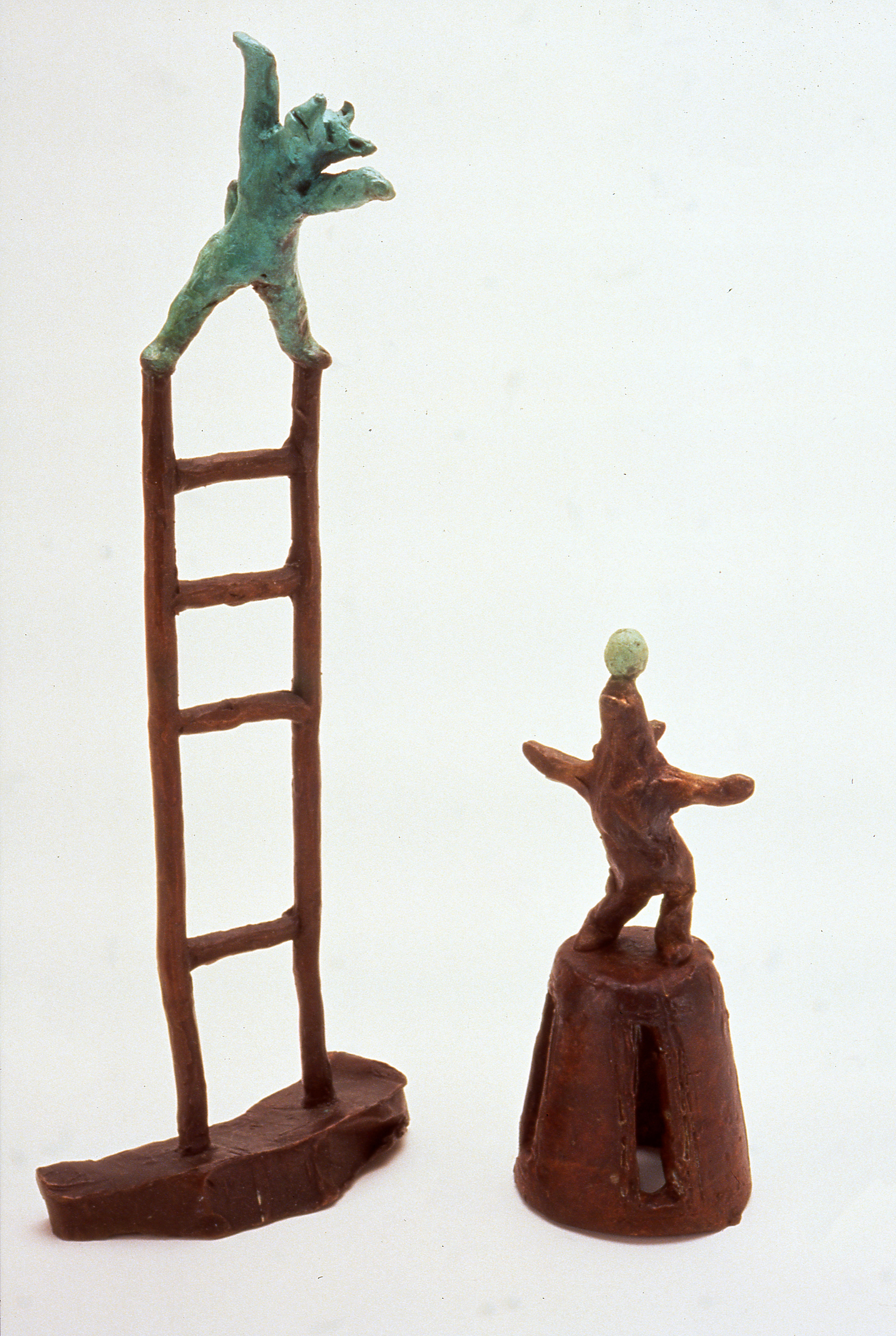 Ladder with Dog h. 31cm Enzo. h. 16.5cm