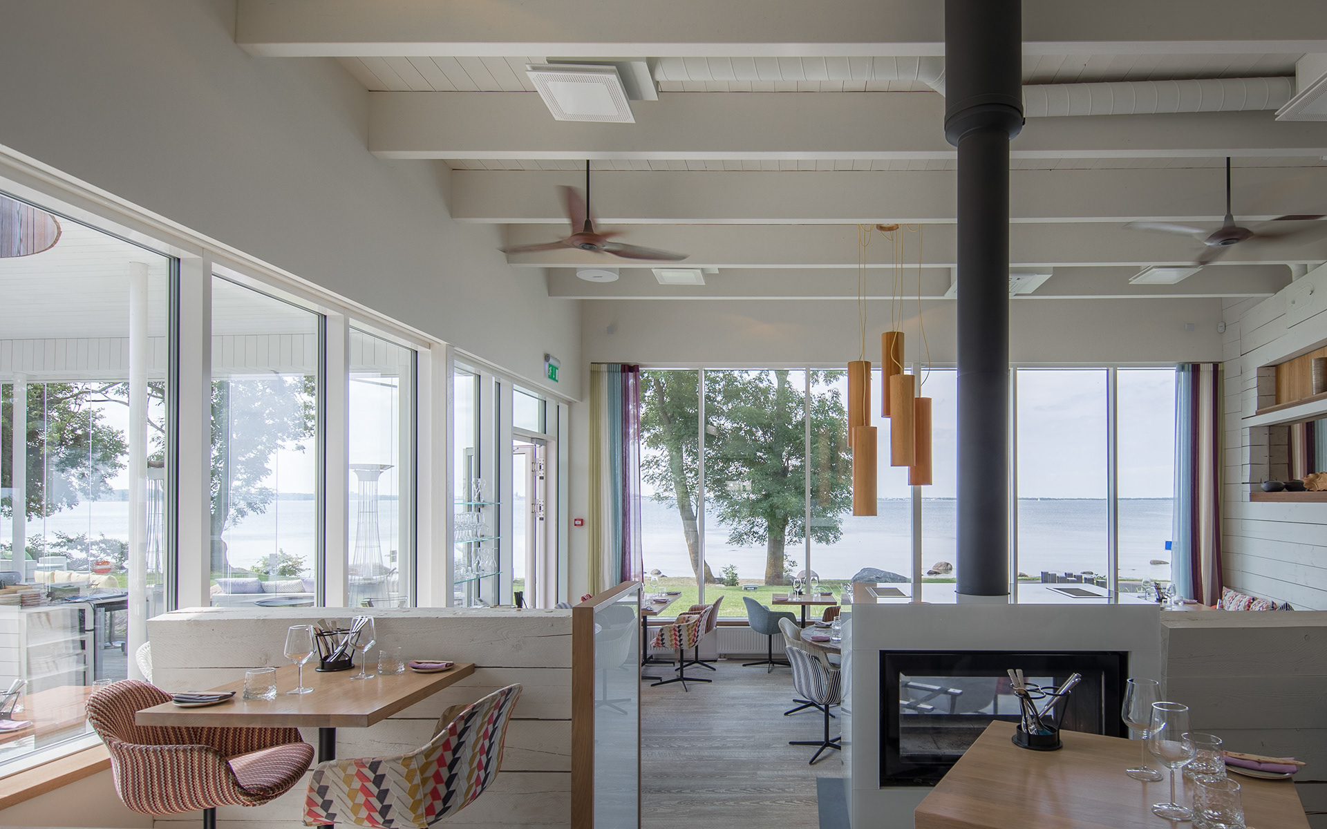 RESTORAN NOA - INTERJÖÖRIFOTO