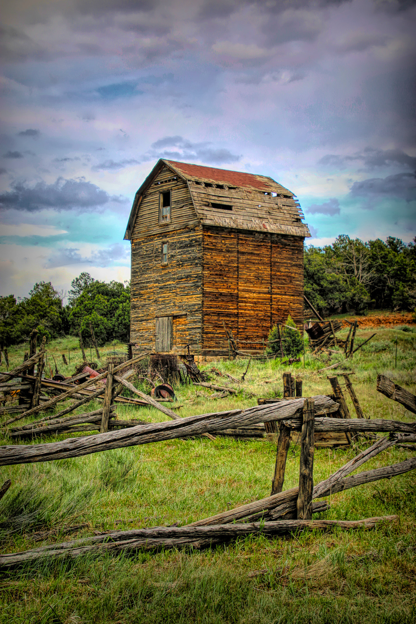 ST1705_5328AE  ~  Multi-Story Barn