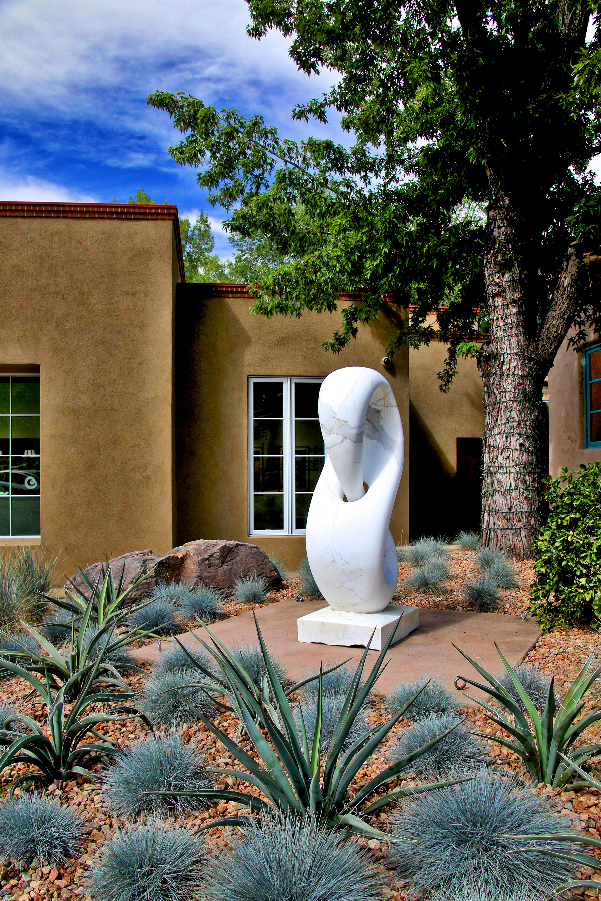 OB1708_9895AB  ~  Desert Garden