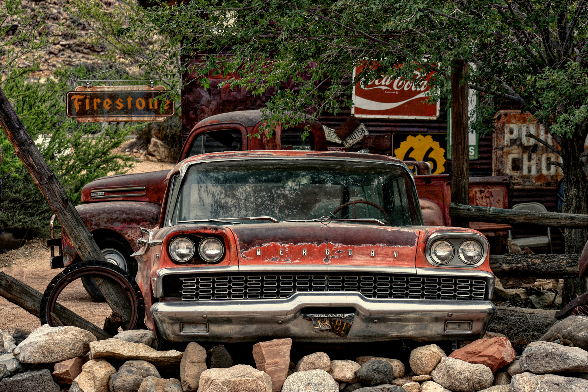 VS1405_7687AE  ~  On the Rocks