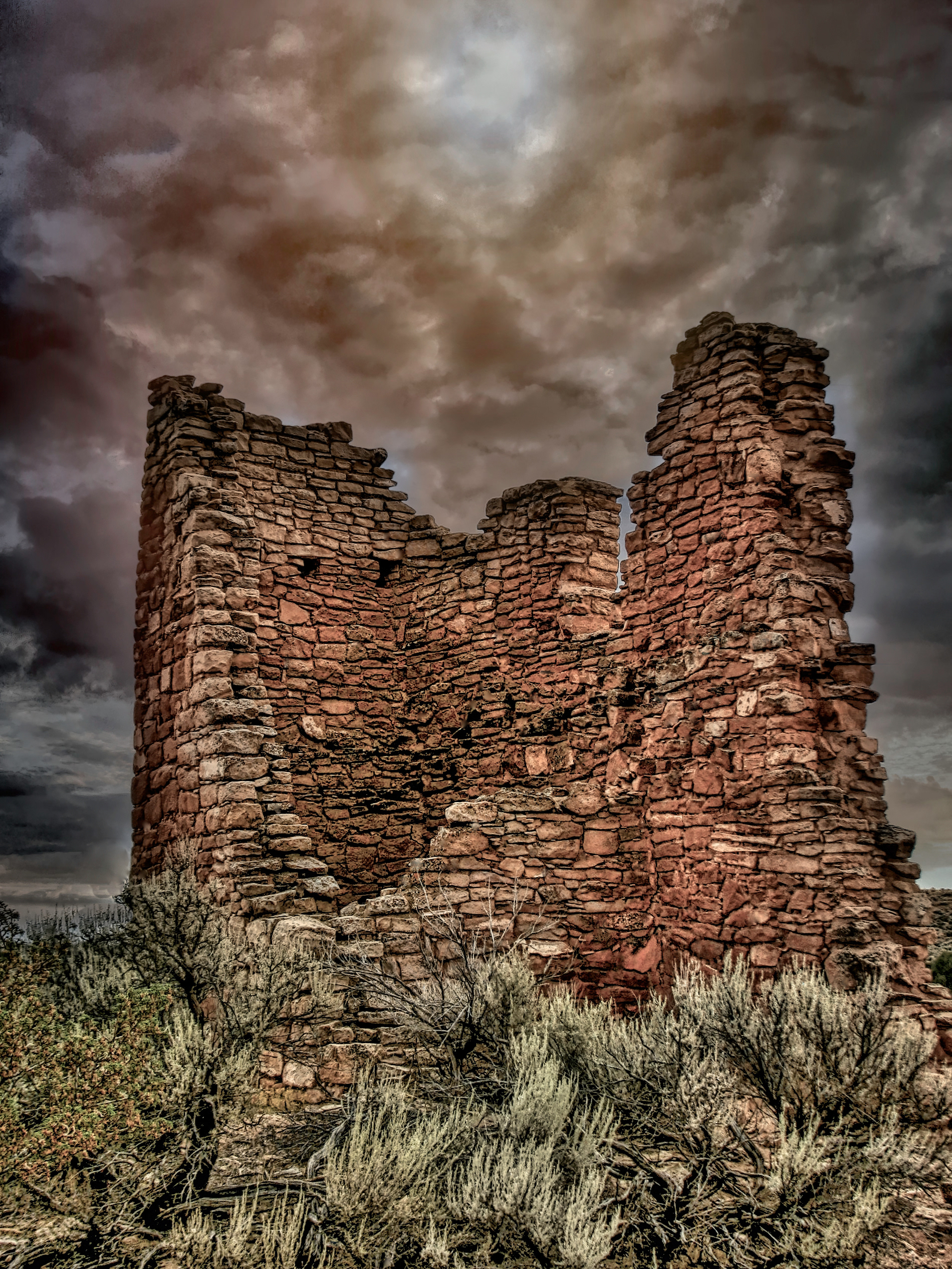 NC0909_3095AE ~ Crumbling Walls