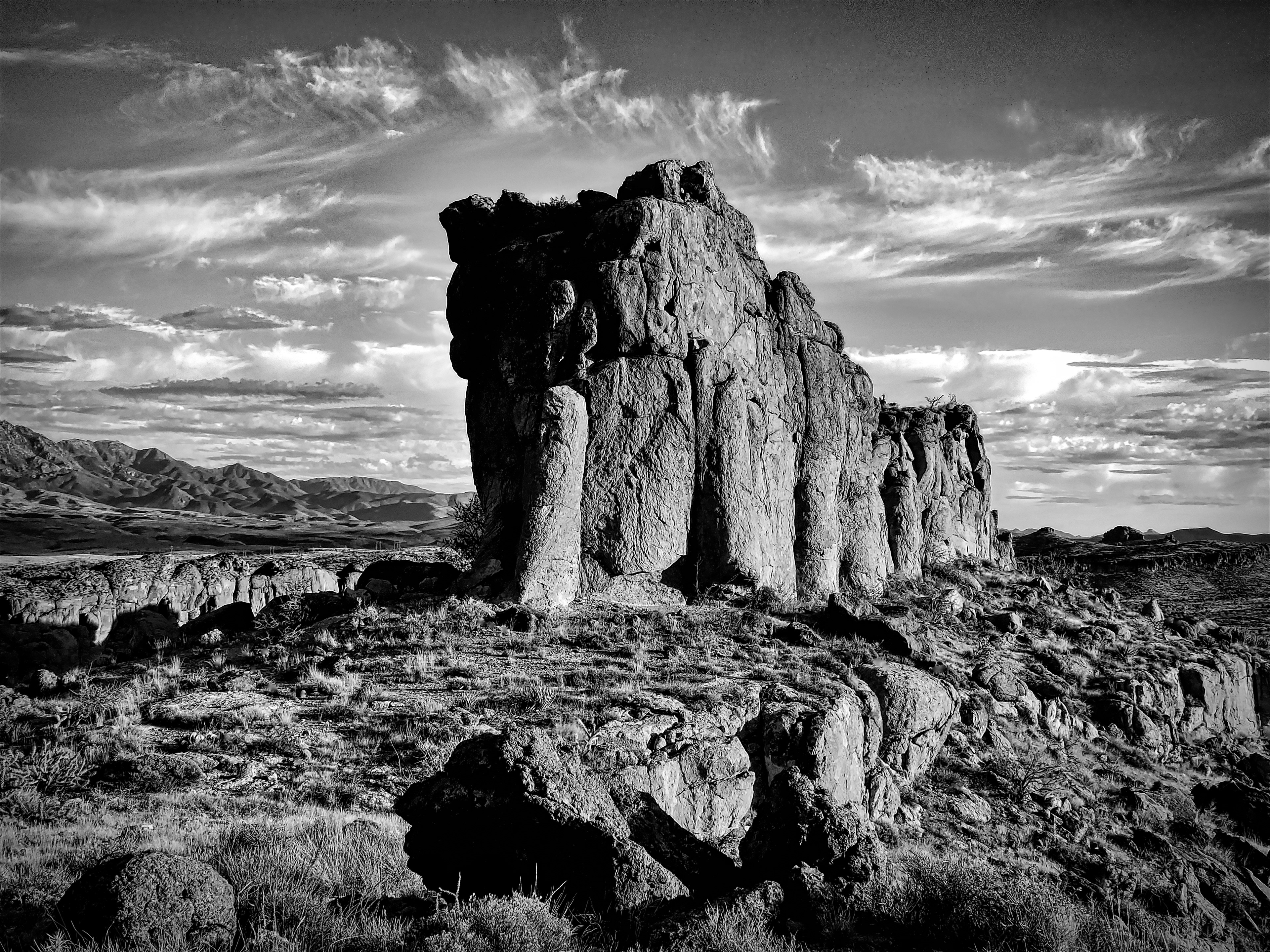 LS1409_0246BB  ~  God's Gatekeeper