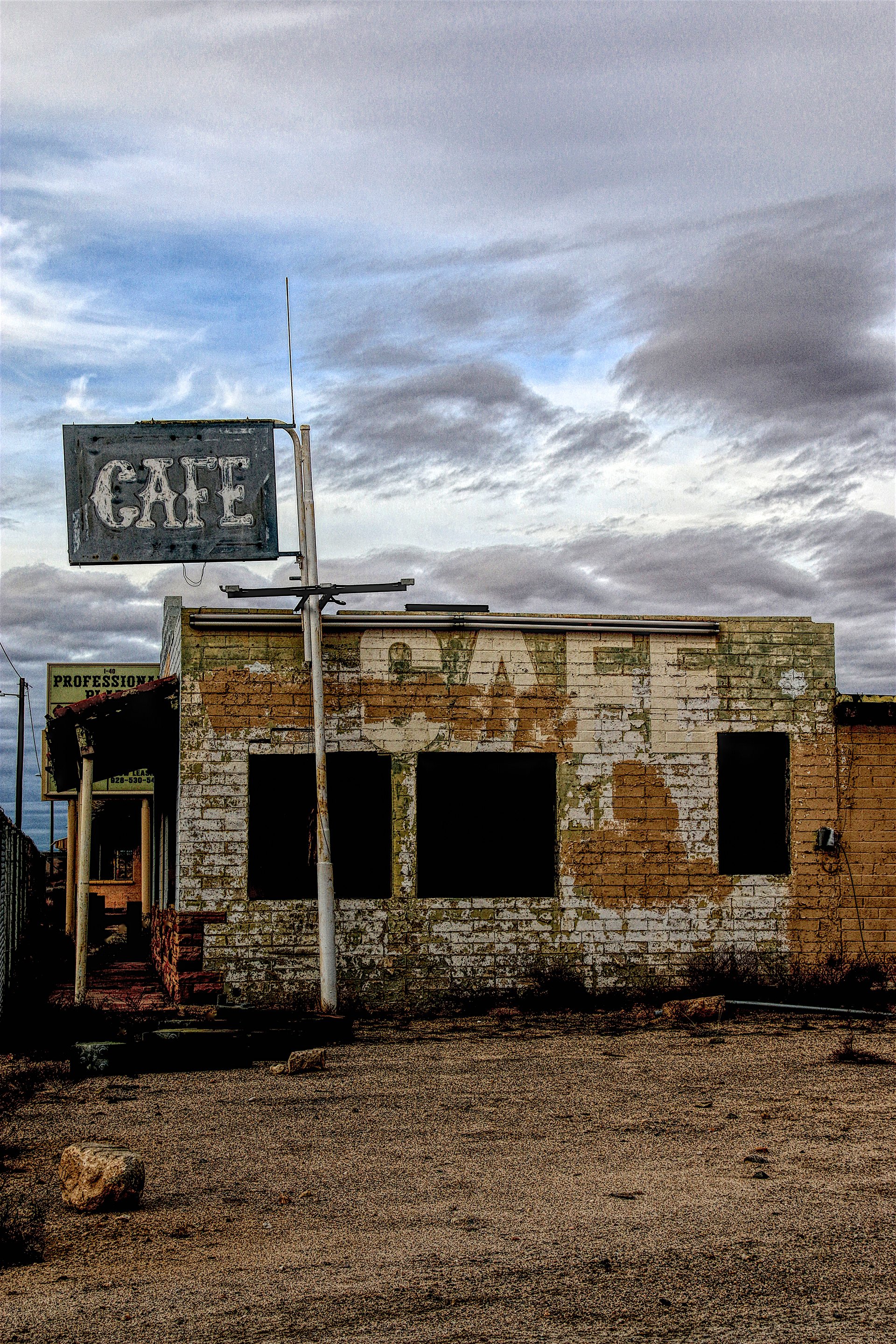 ST1701_2674AG  ~  Desert Cafe