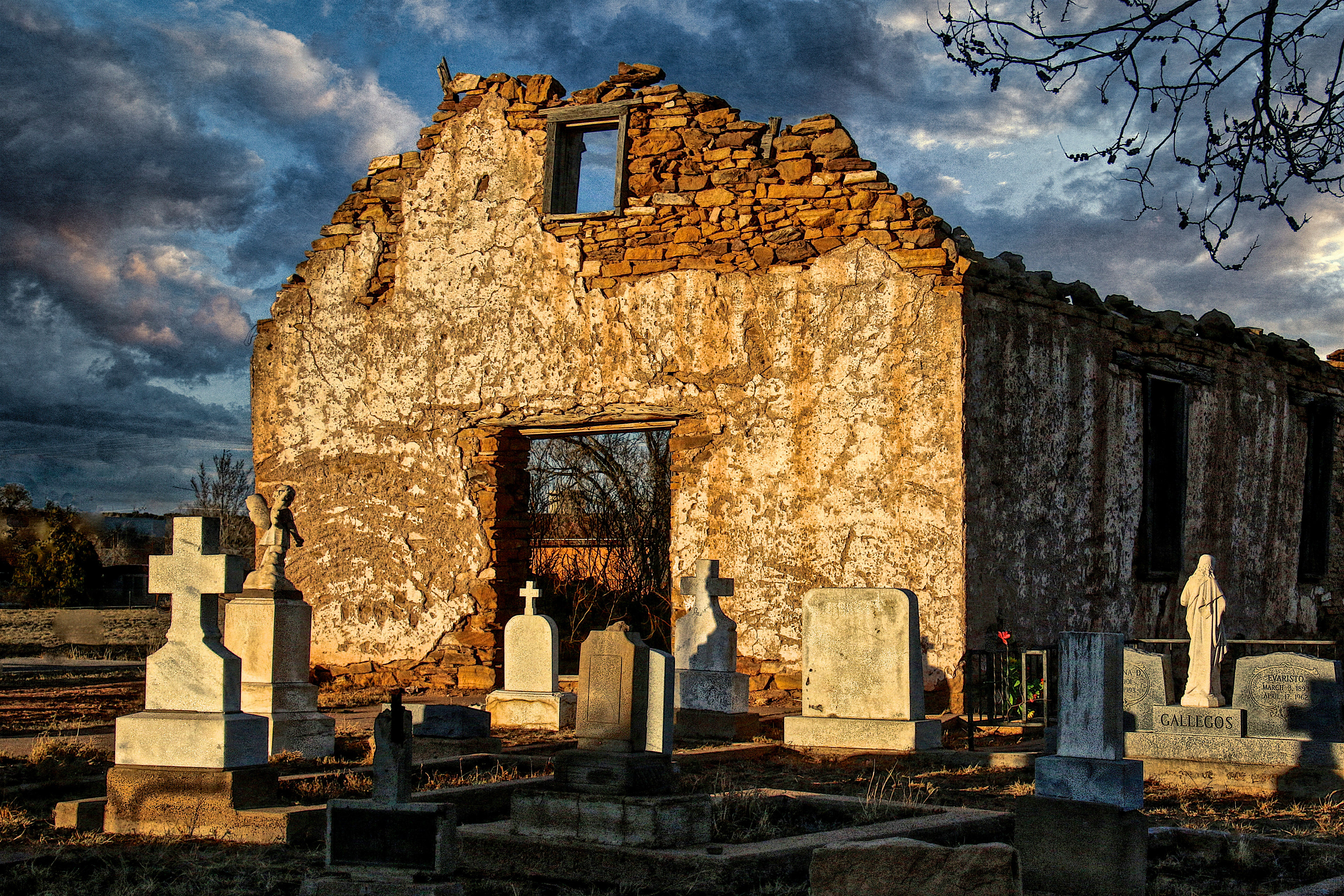 ST2303_8413AG  ~  Forgotten Chapel