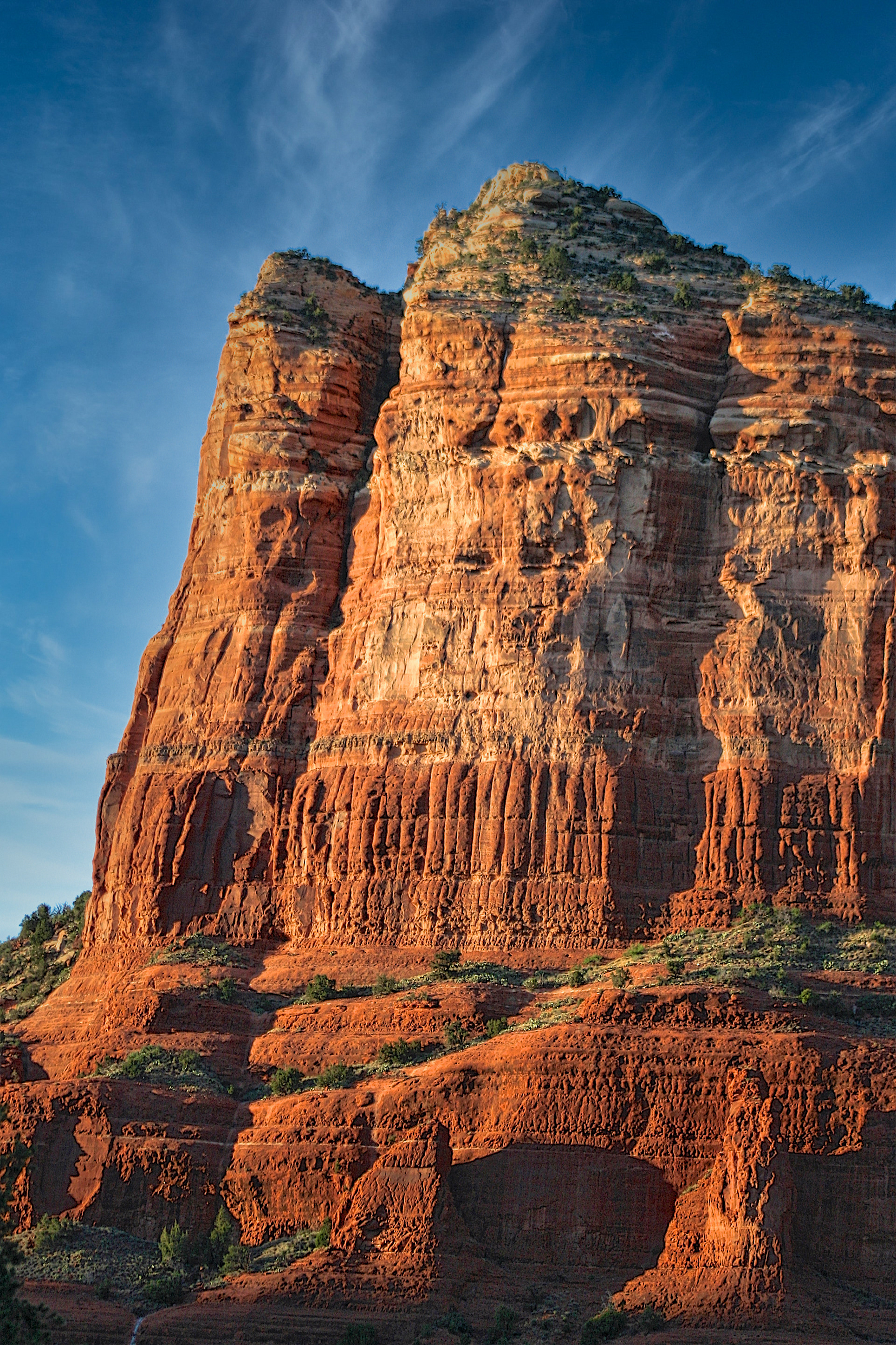 LS1305_2179AC  ~  Blazing Cliff Face