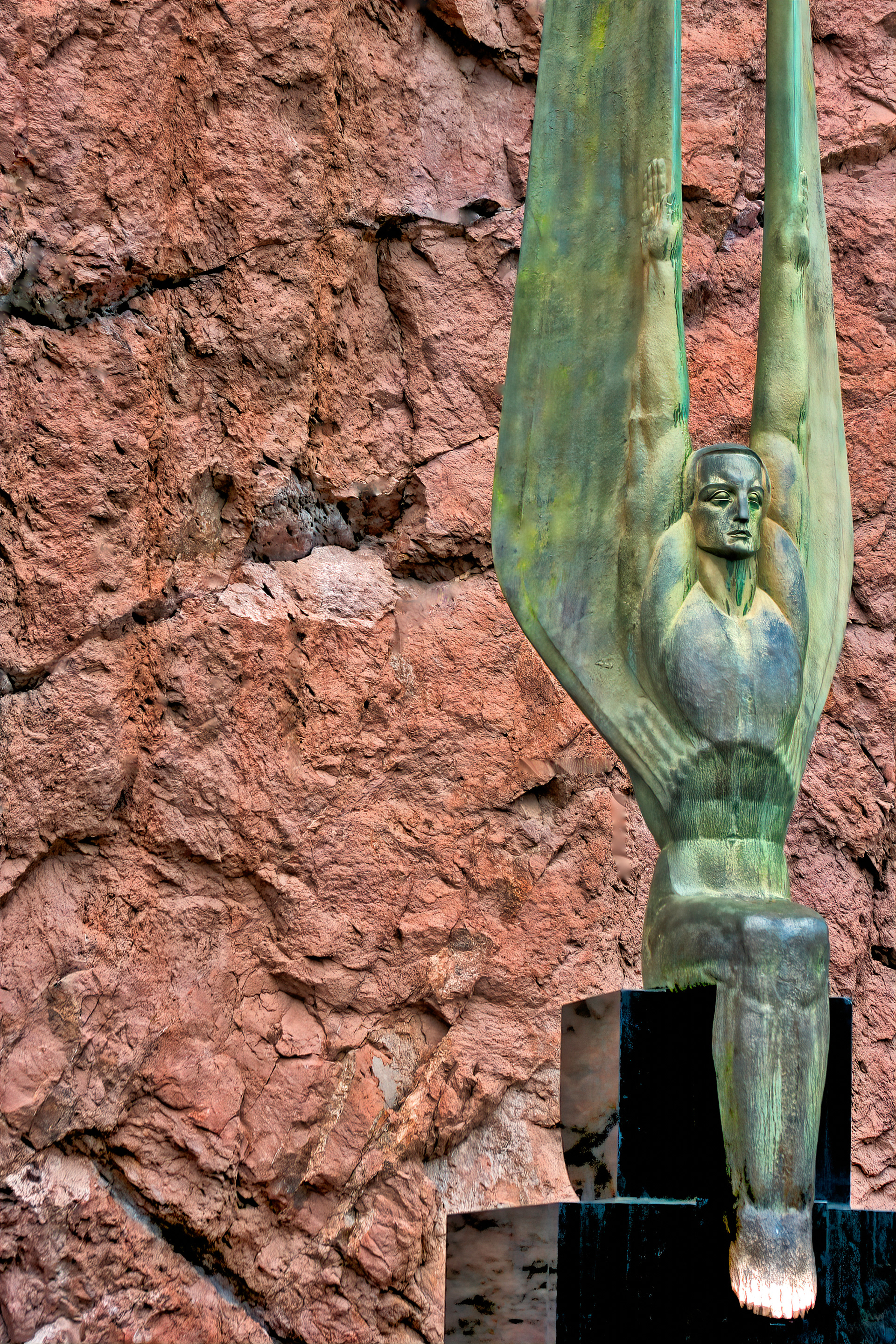 OB1305_2143AK  ~  Winged Figure of the Republic