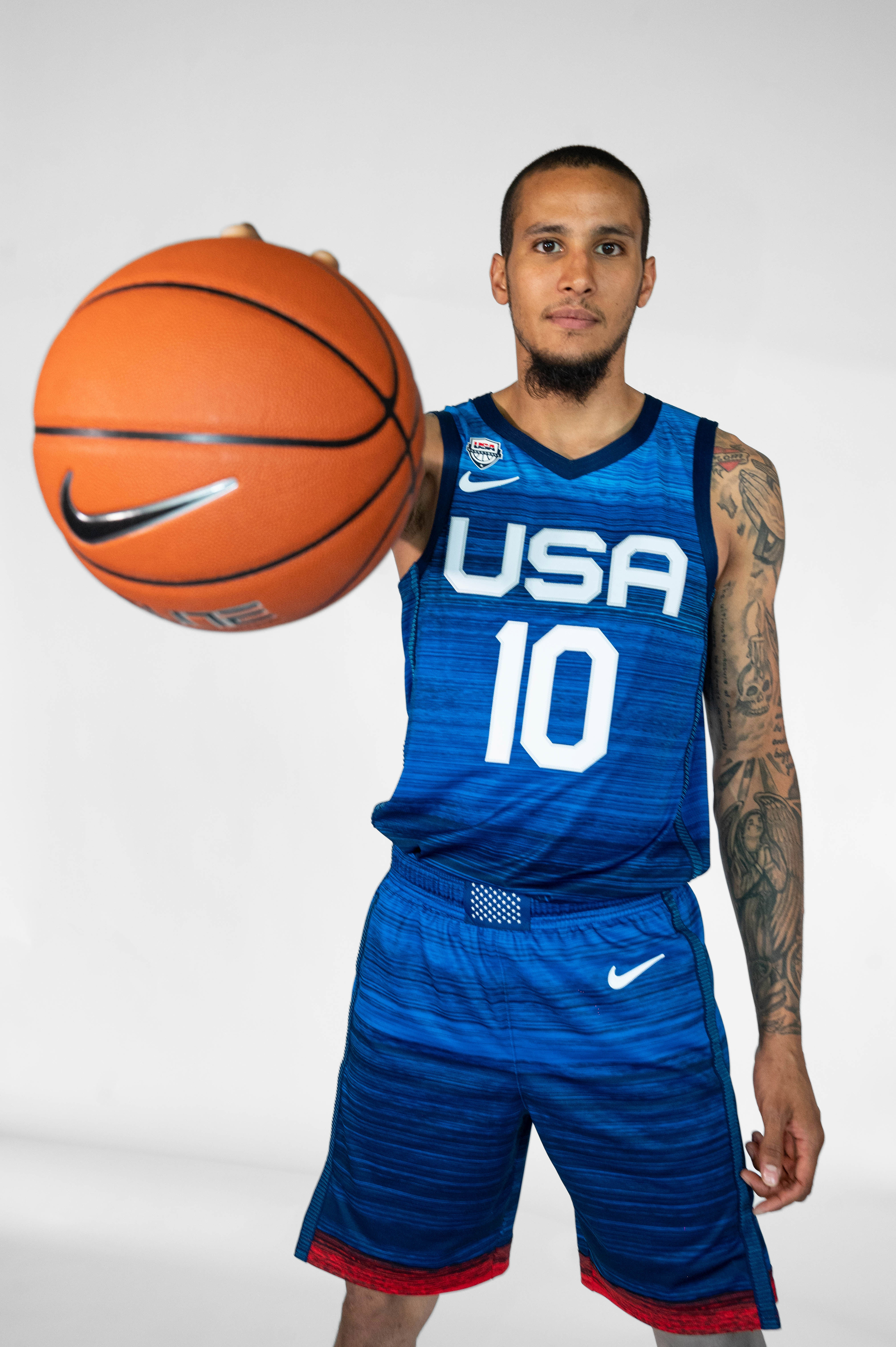 Number 10 showing off his hand size