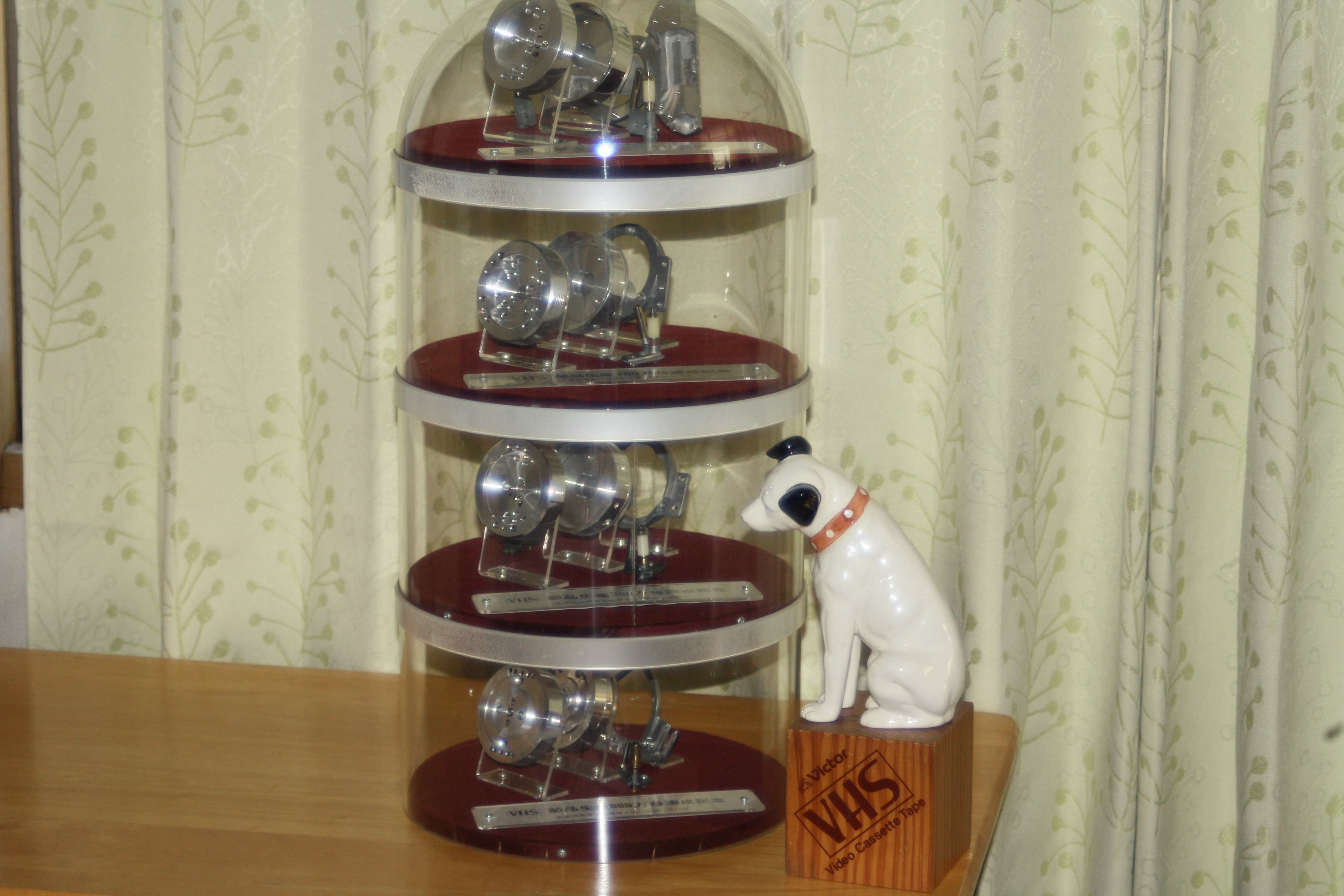 SH04 Drum 100～500万台達成記念品