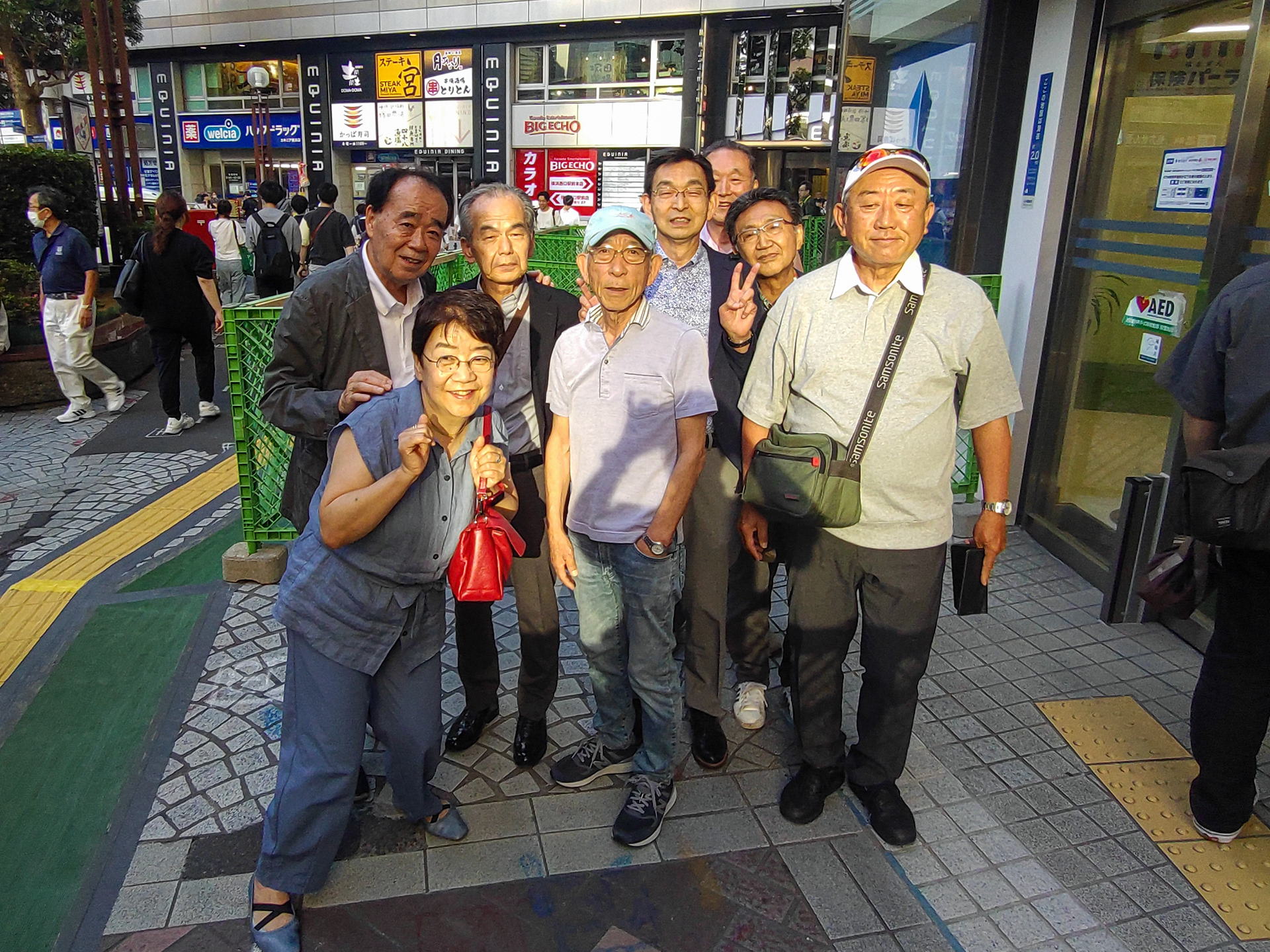 2次会メンバー‥老いも若きも