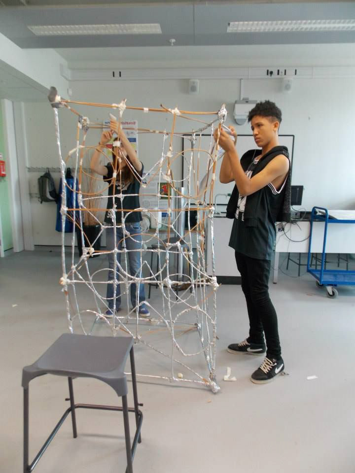 Creating giant puppets