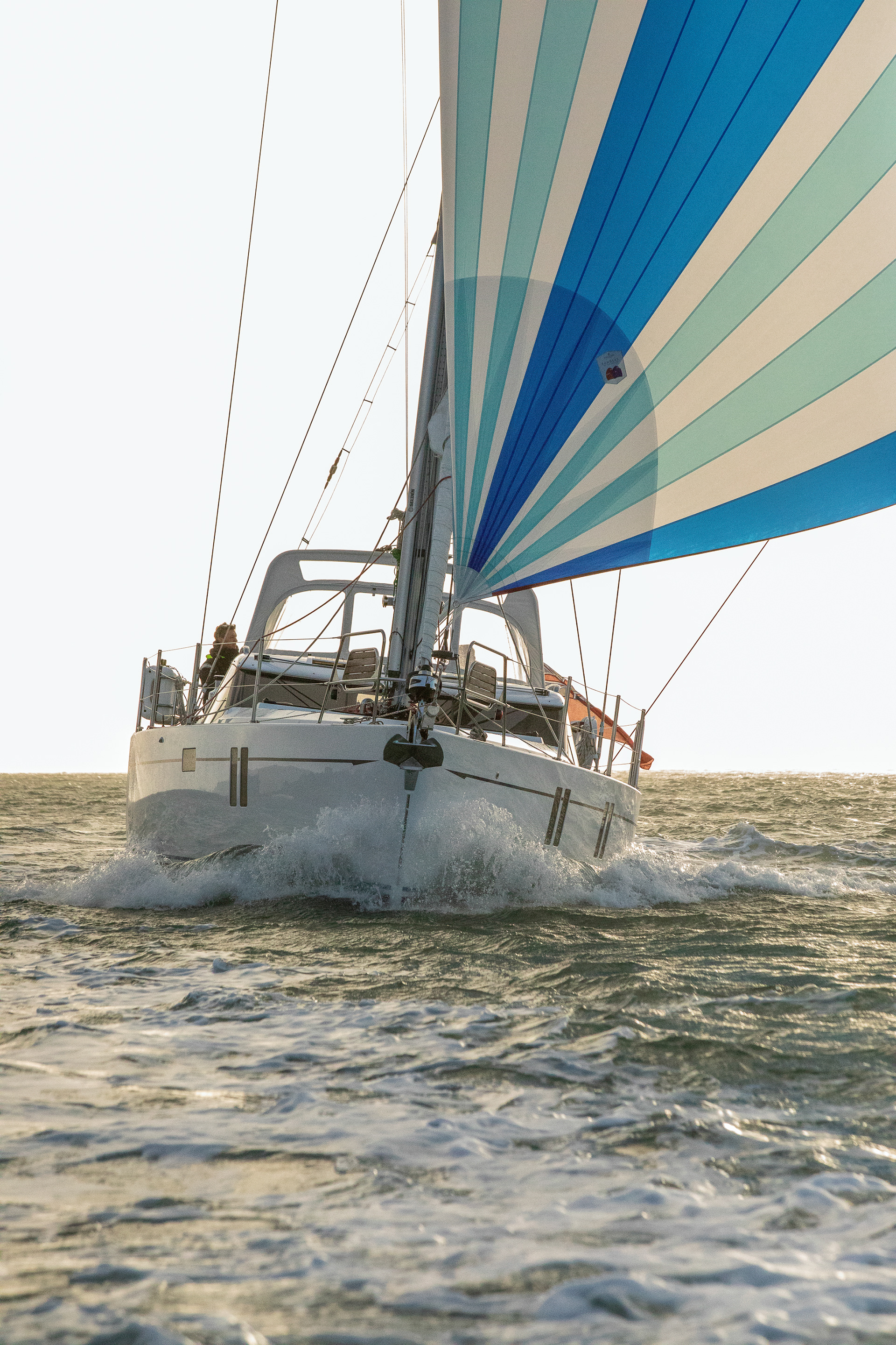 R480 Test Sail - Discovery Shipyard