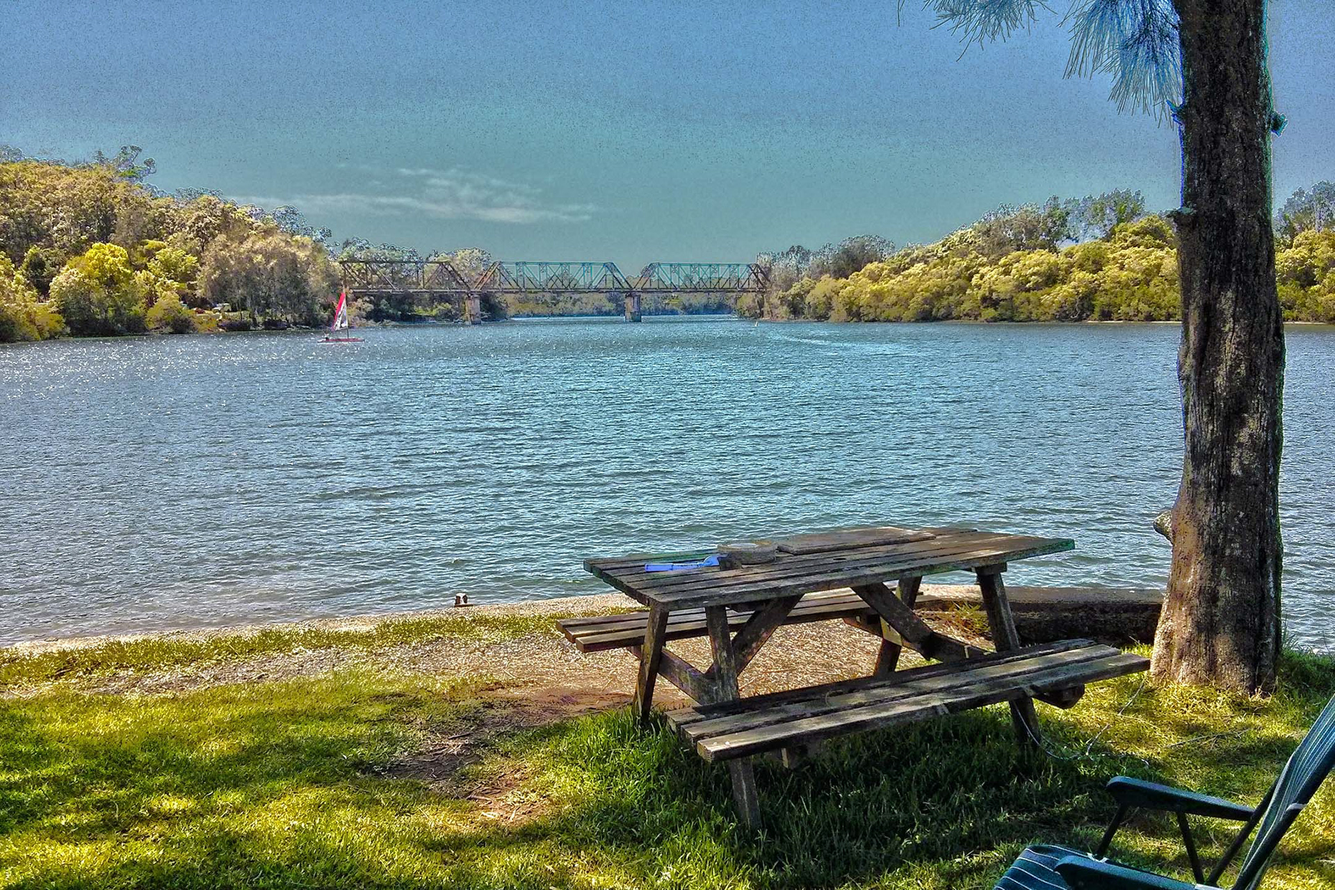 My first HDR photo in this blog (three different shots), with a painting effect added to it.