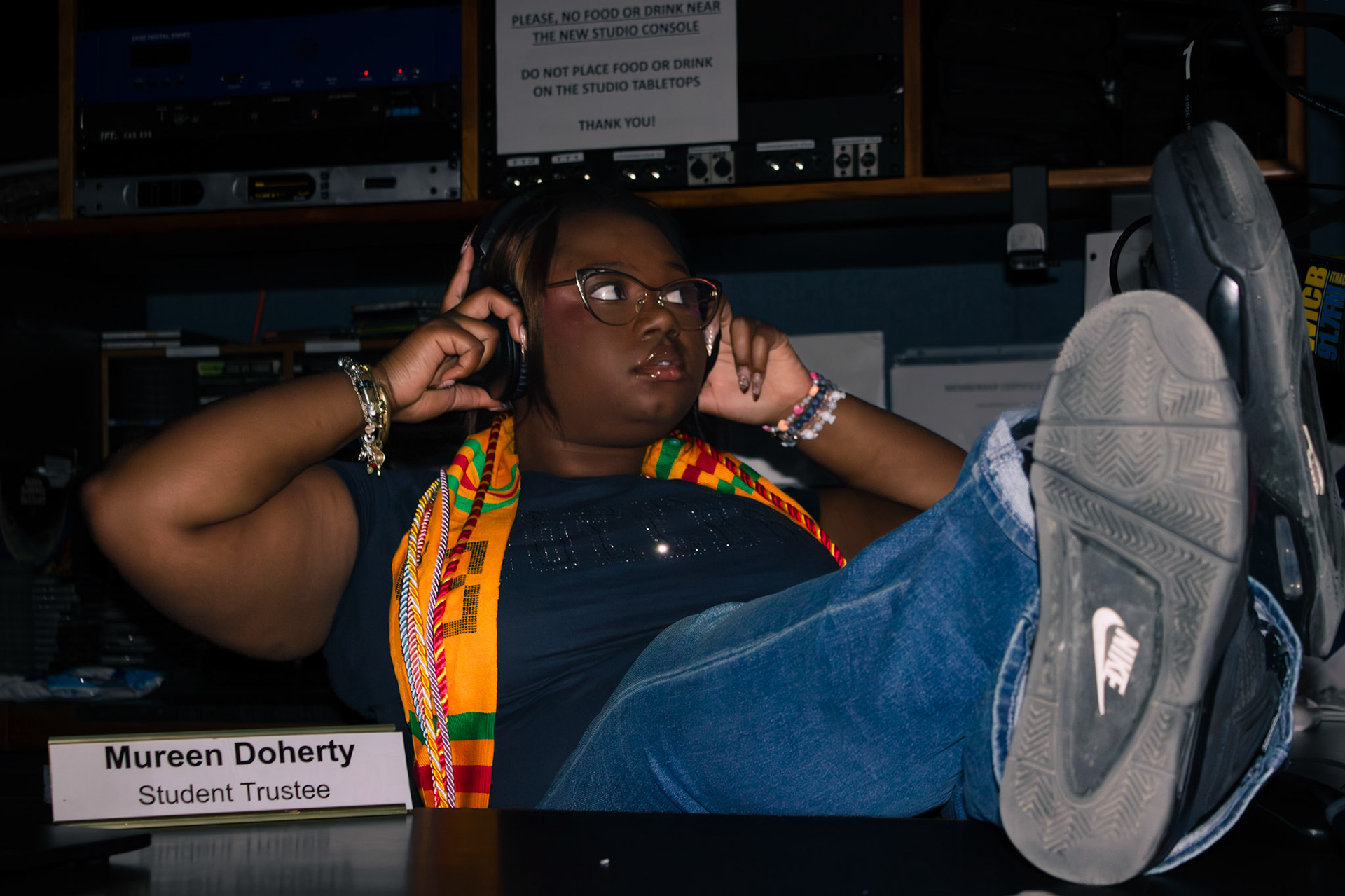 Mureen Doherty '26 getting ready for a talkset at 92 WICB