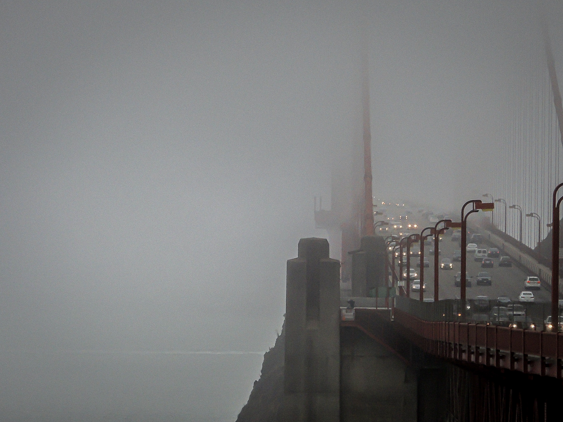 Tráfico nublado - San Francisco