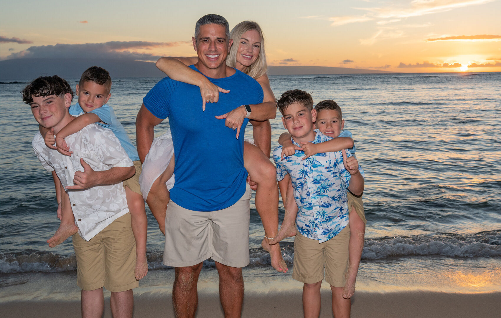 Big Island Photographers Bringing Out Natural Happiness