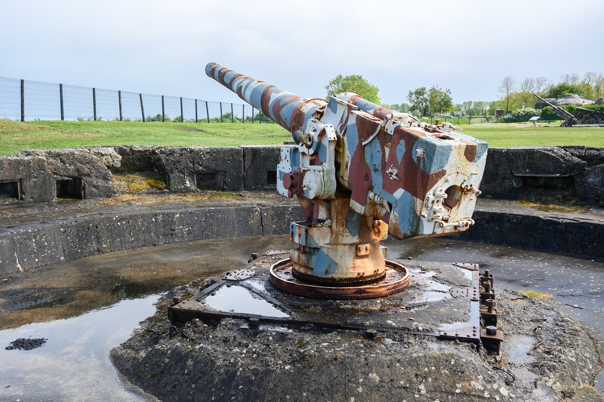 Heavy gun at the Crisbecq Battery