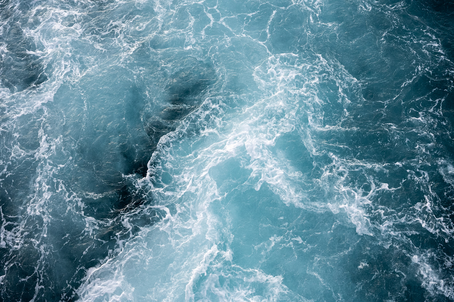 Wake fromm tbe propeller