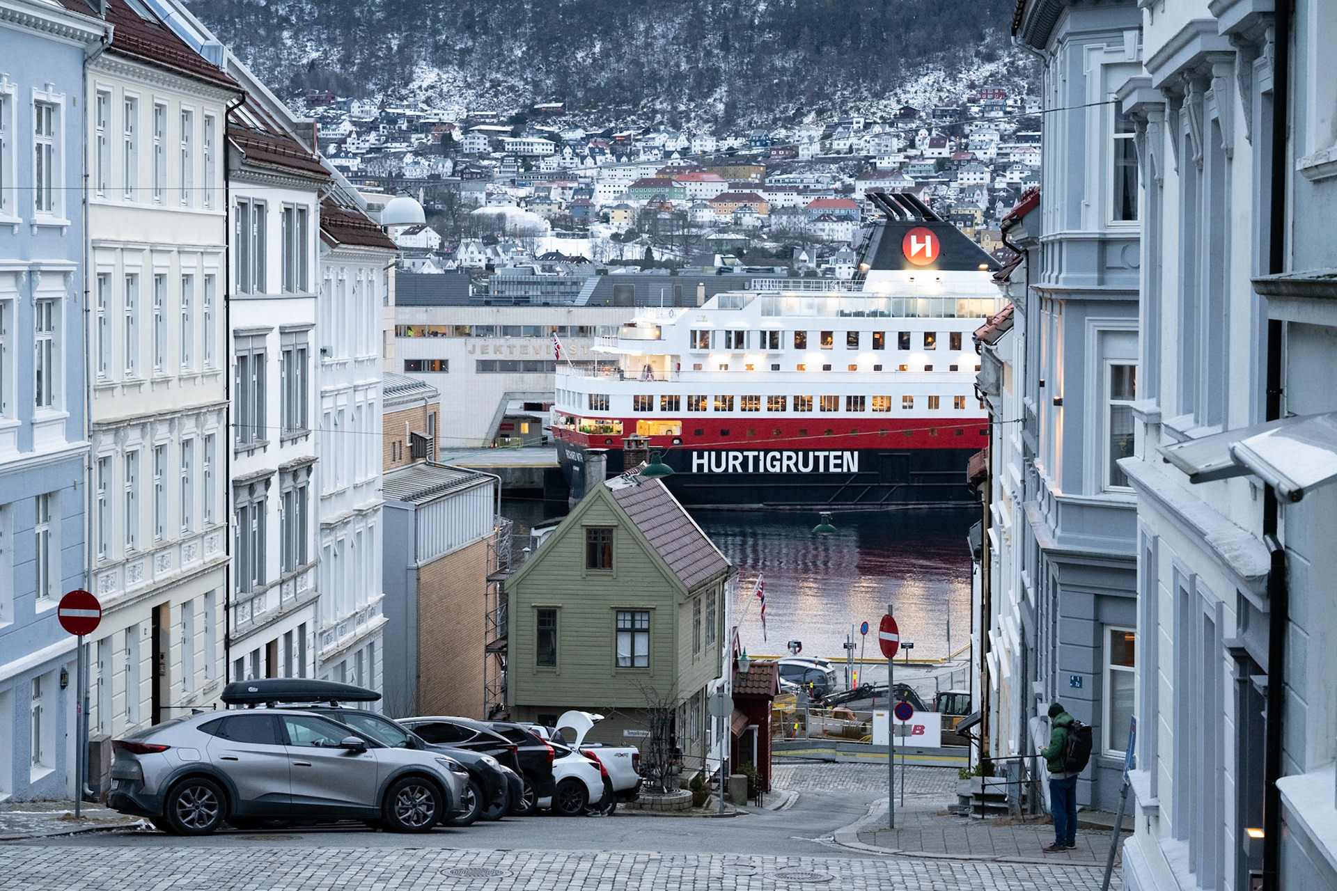 Bergen street looking towards our ship