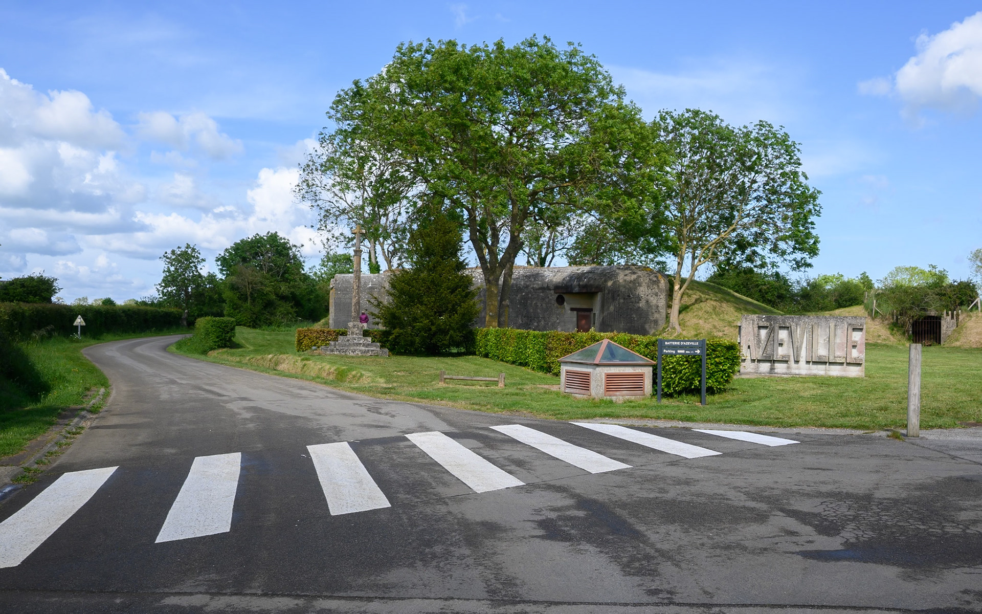 Azeville battery