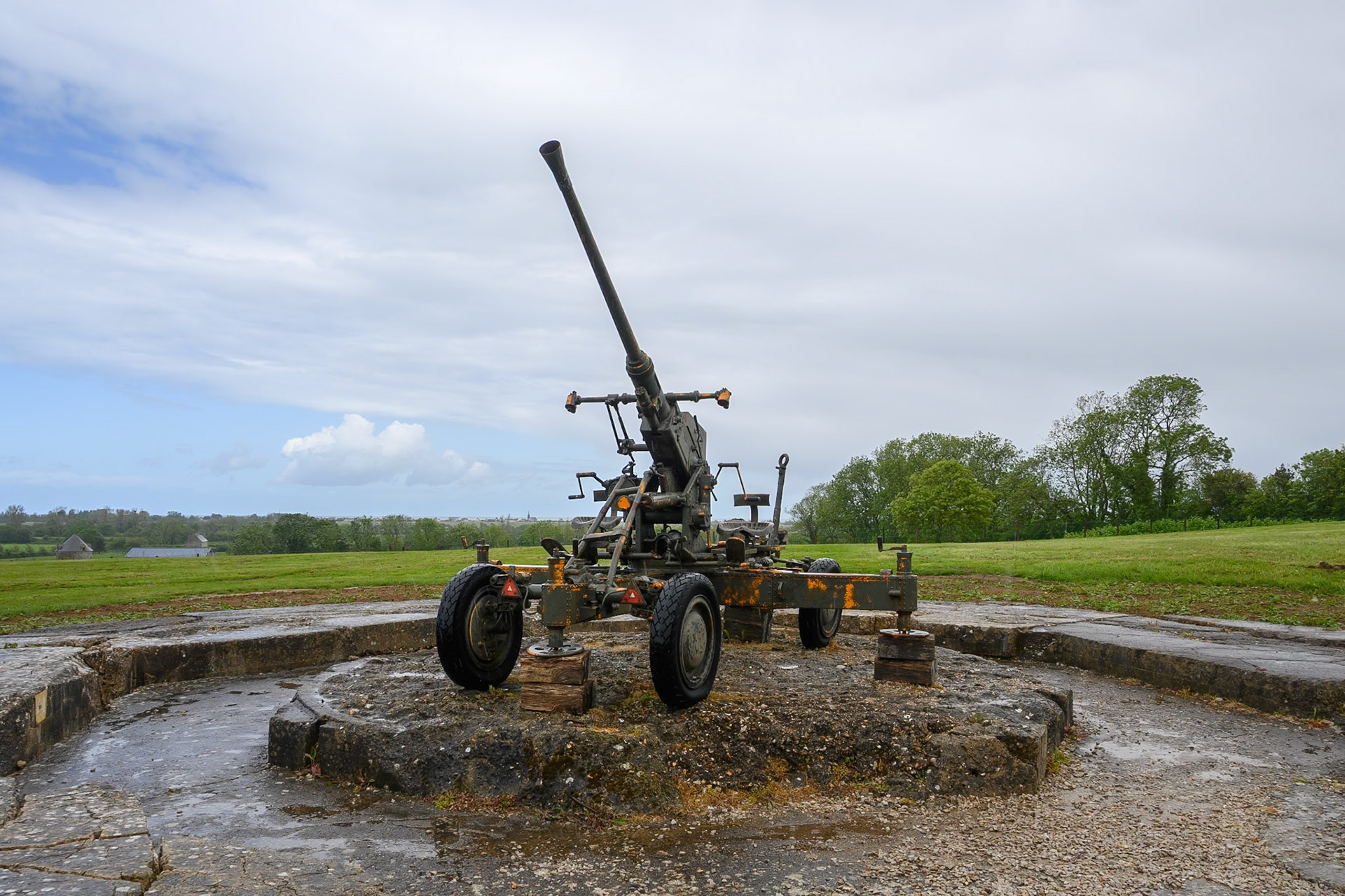 AA gun at the Crisbecq Battery