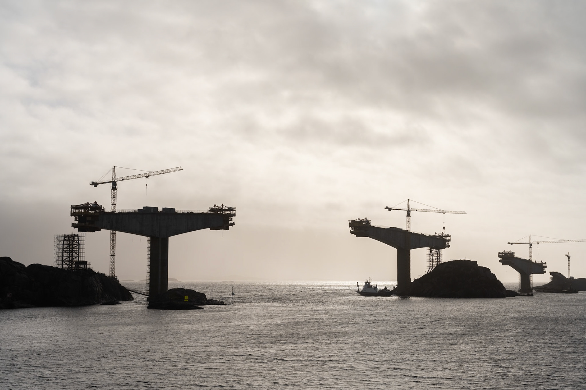 New bridge over Steinsundøyna