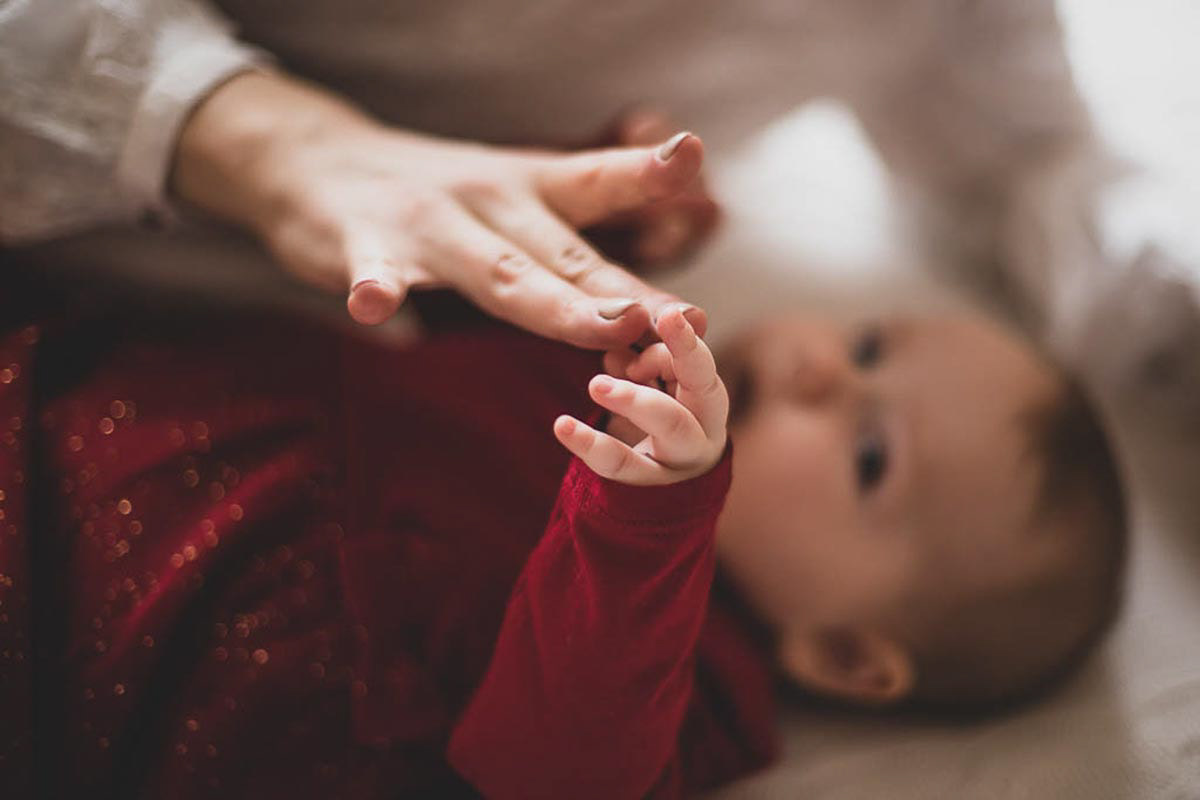 Natural newborn home session - Wroclaw, Poland