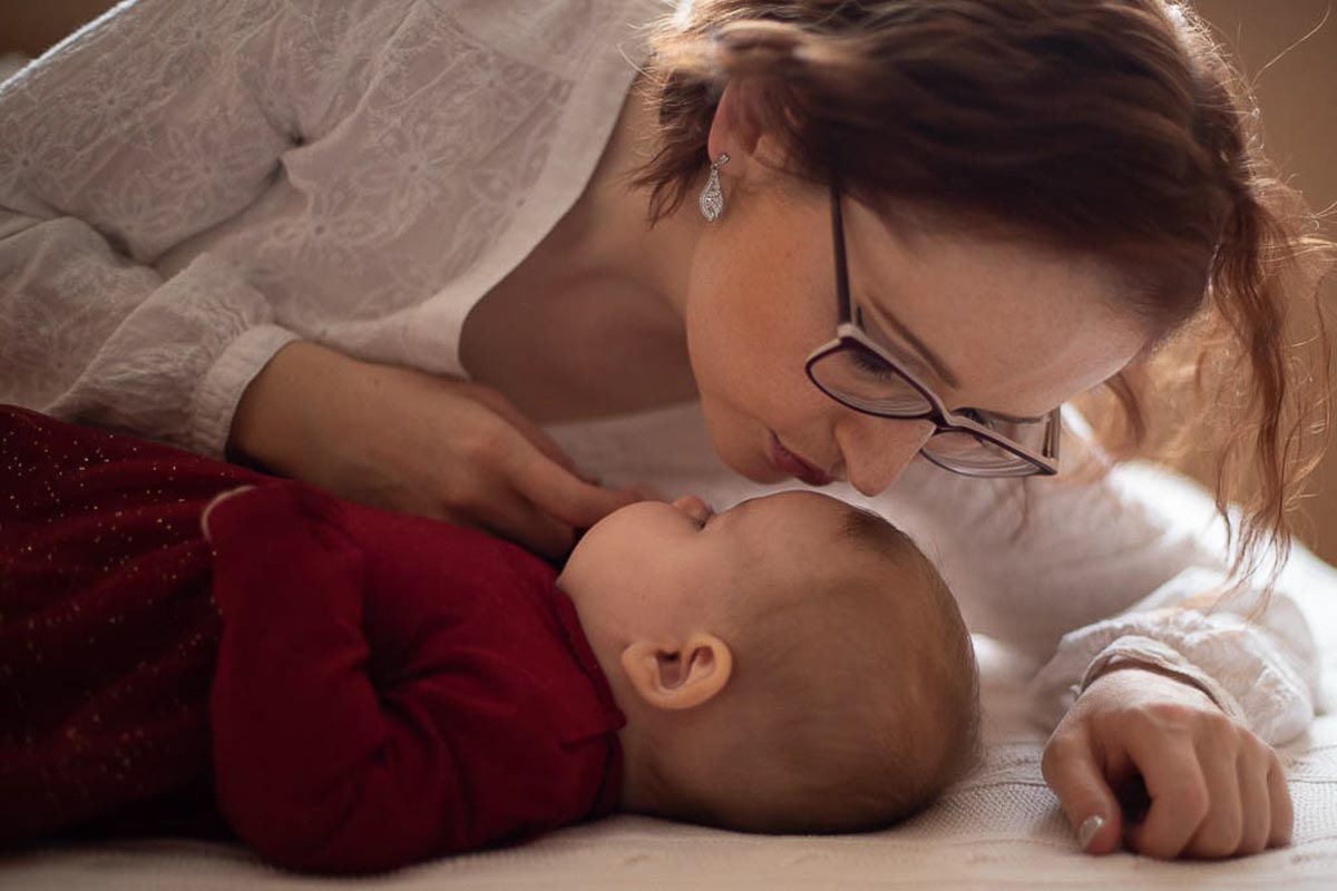 Natural newborn home session - Wroclaw, Poland