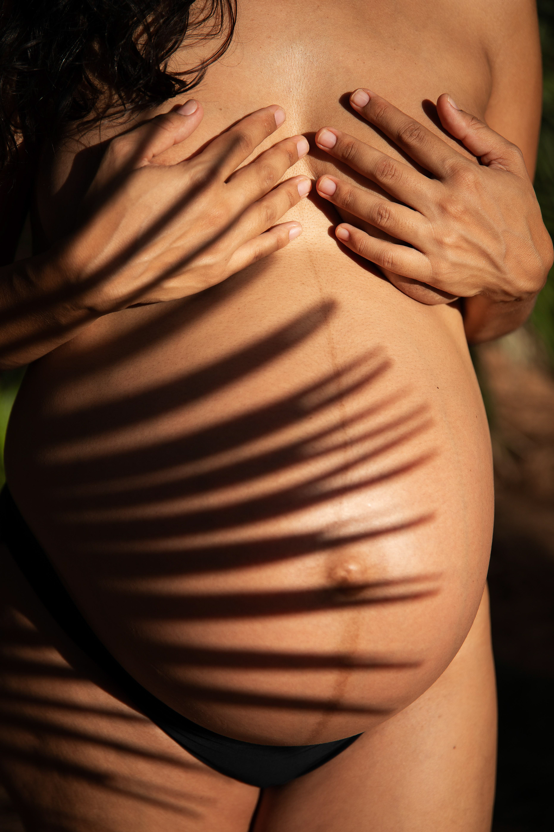 Intimate pregnancy session - Cala de Mijas
